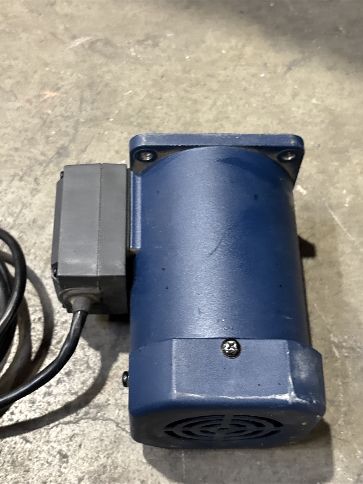 Used JSCC Automation 90YS120GY22 220V 0.73/0.62A 1300 / 1600 RPM 220v 120w Motor