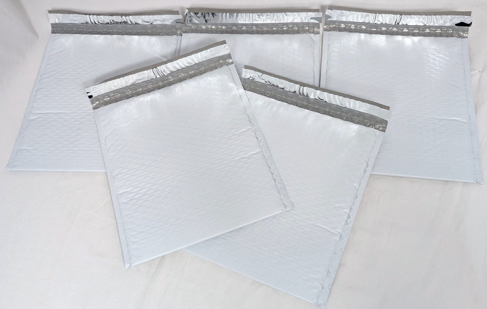 NEW 8.5×11″ White #2 Padded BUBBLE MAILERS Poly Bag Self-Seal Shipping Envelopes