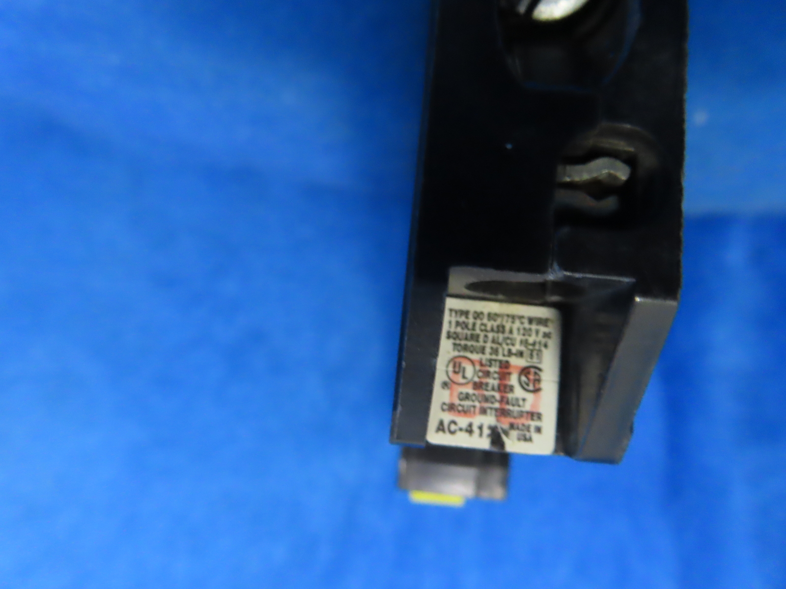 SQUARE D BREAKER QO120GFI (GFI) 20A 120/240V 1P W/ GFI 10k 1YR WARRANTY