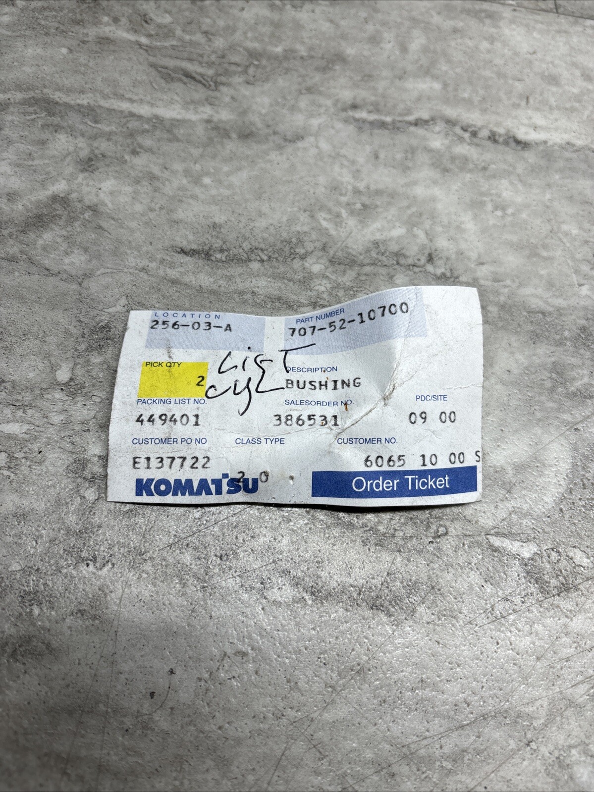 Lot Of 2 OEM Komatsu 707-52-10700 Lift Cylinder Bushing, New