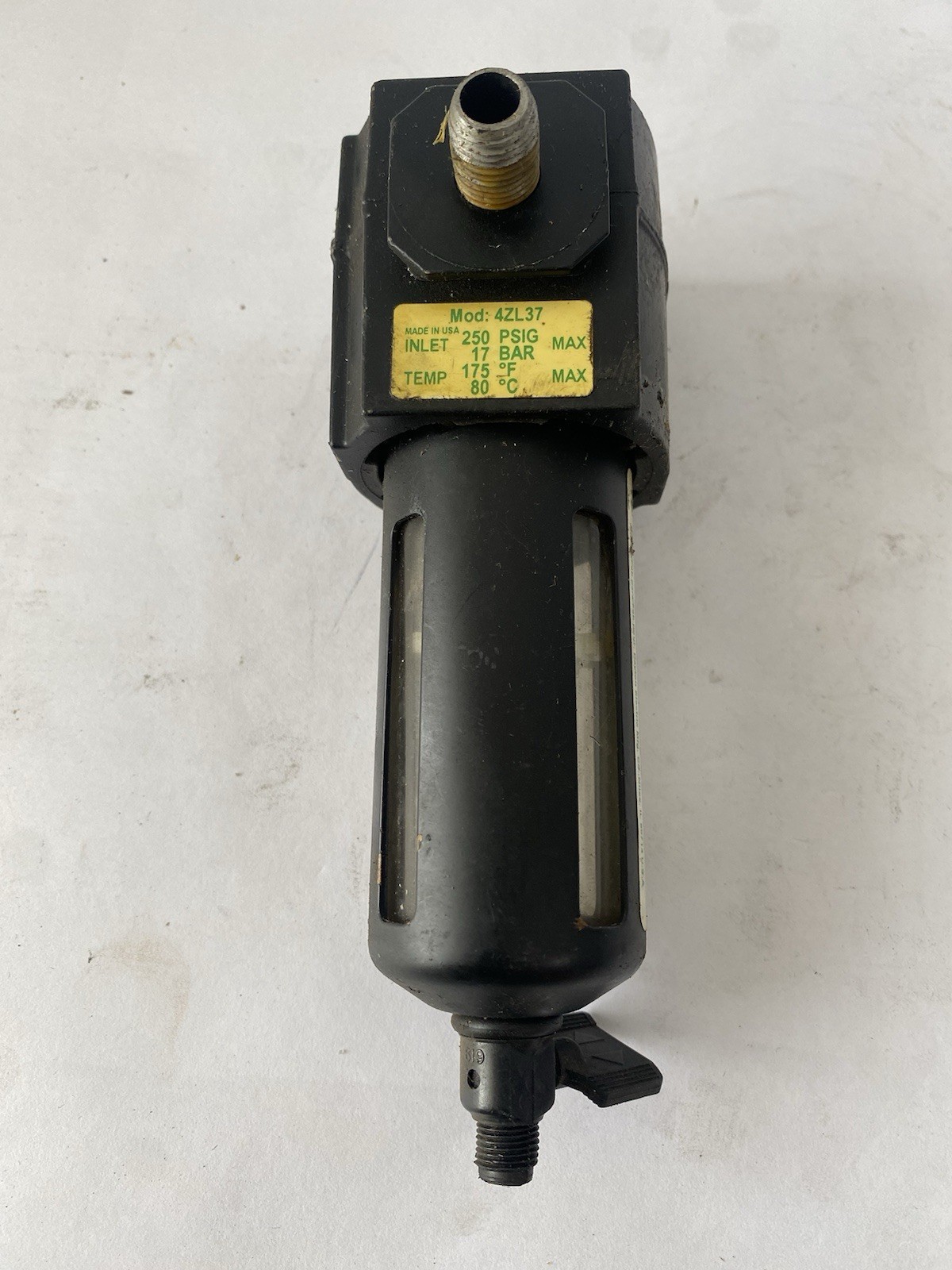 Speedaire 4ZL37 Compressed Air Filter 250 PSI 17 Bar