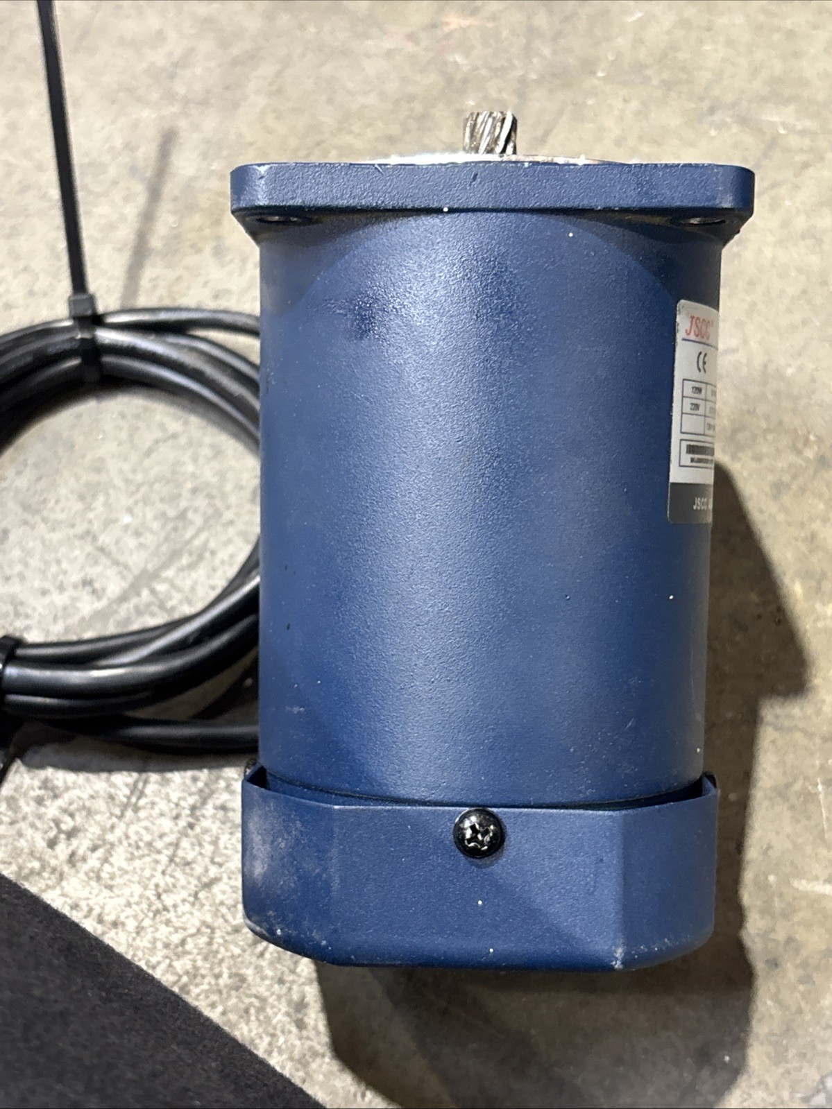 Used JSCC Automation 90YS120GY22 220V 0.73/0.62A 1300 / 1600 RPM 220v 120w Motor