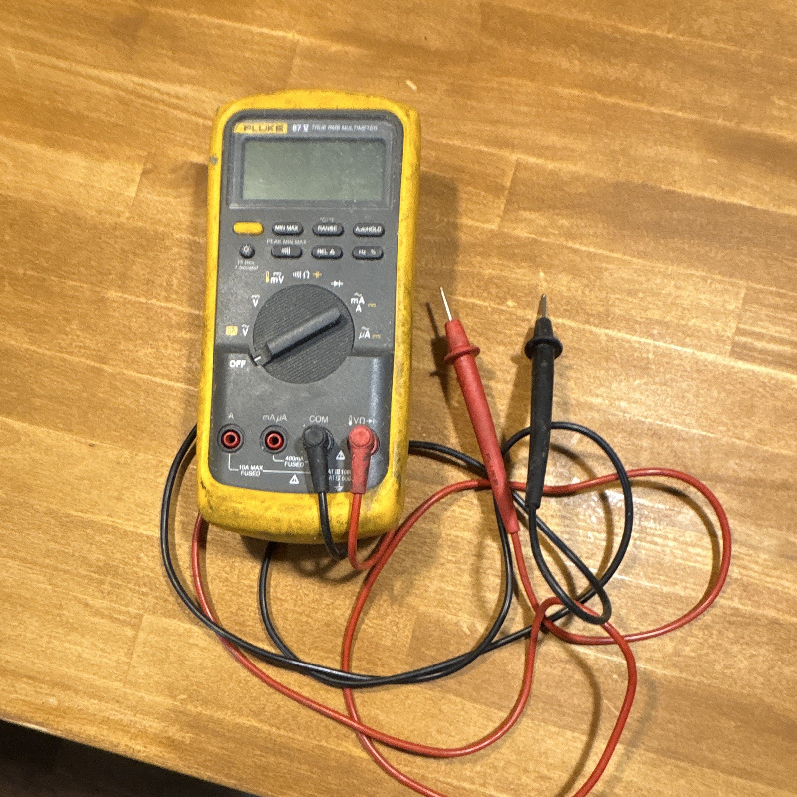 Fluke 87V True RMS Digital Multimeter CAT III 1000V 6000 Count Test Leads
