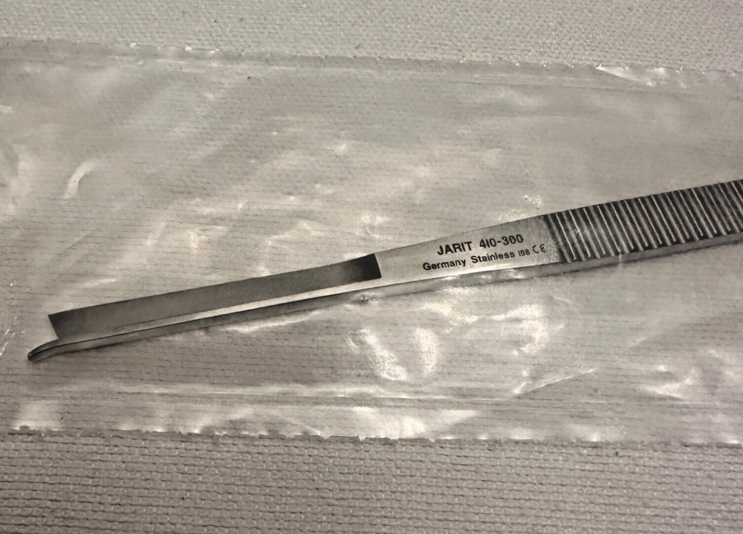 Integra Jarit 410-300 Silver Osteotome W/ Guard ,Straight , 4mm Wide WL 7″