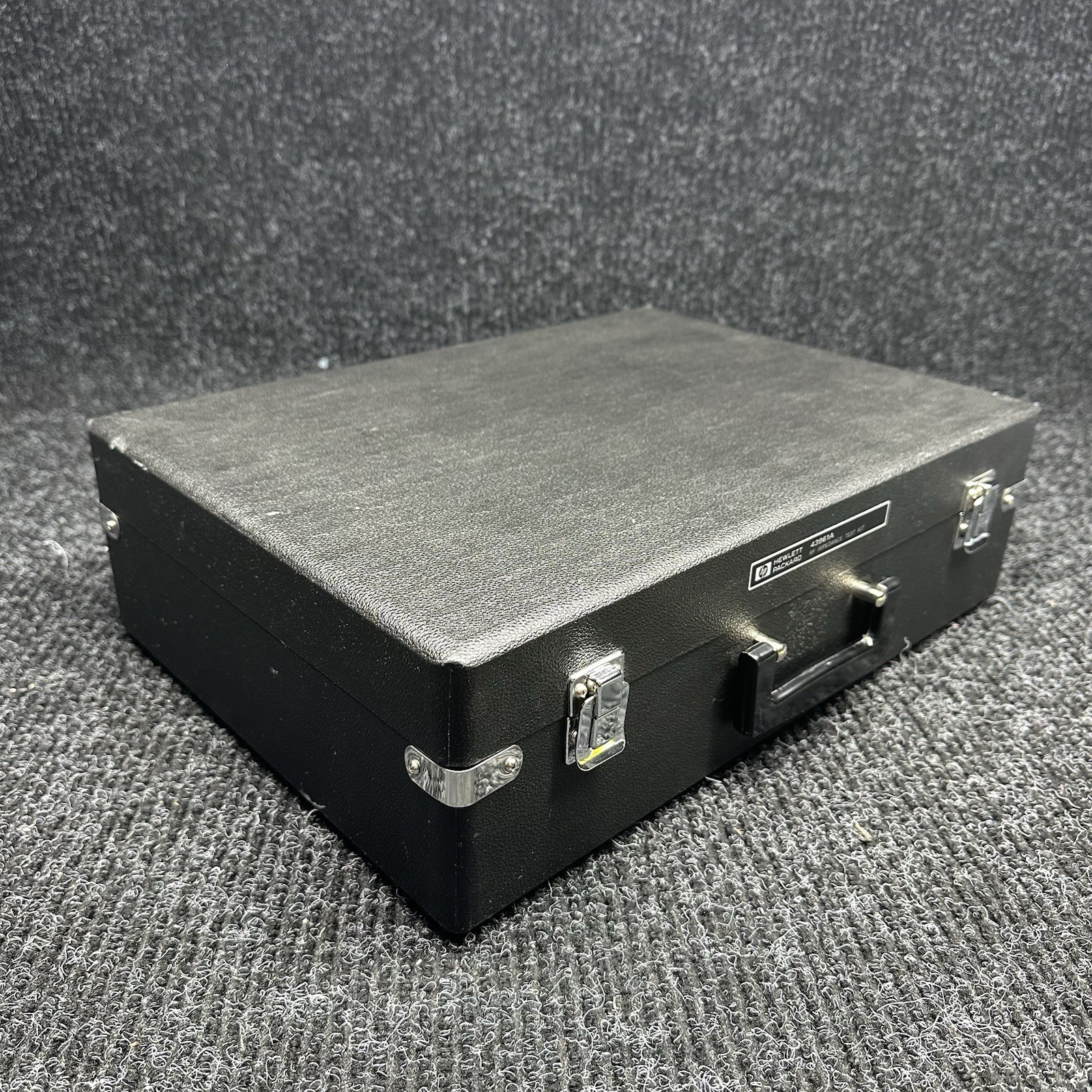 Agilent HP 43961A RF Impedance Test Kit with Case – UNTESTED, Complete Kit