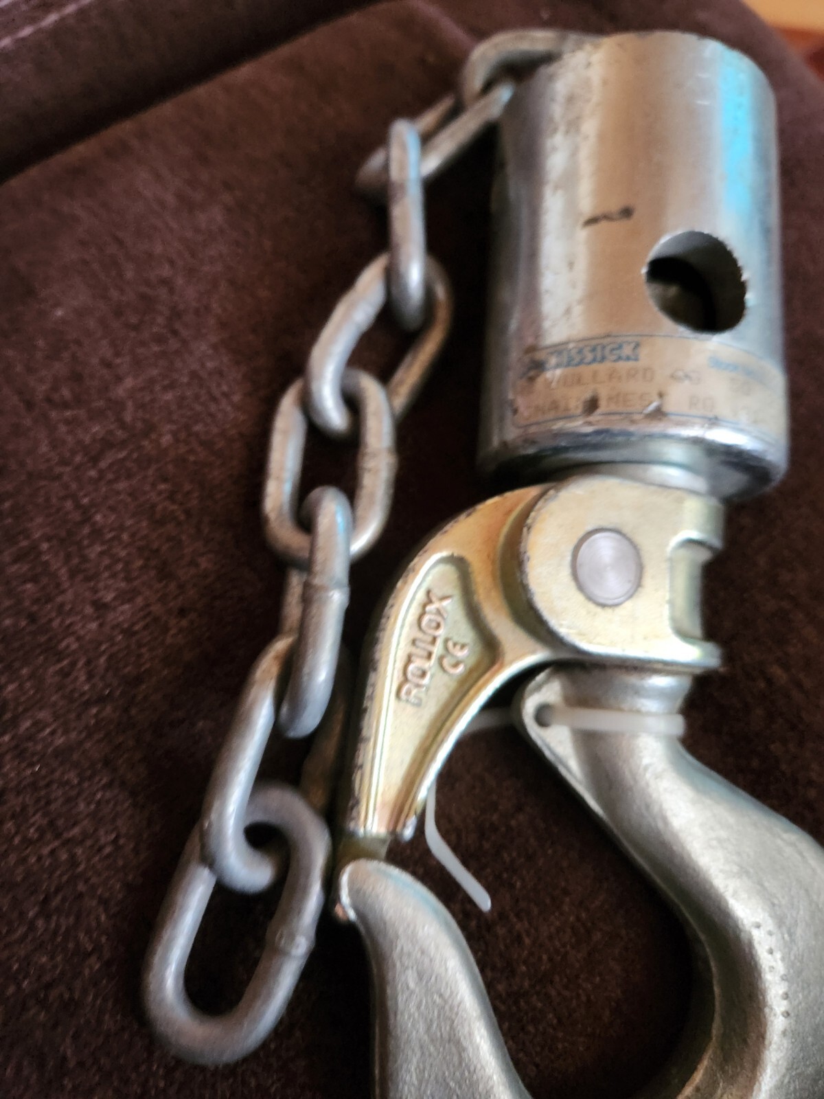 Crosby Bullard Link Chain Nest Swivel Hook WLL 2.3 Tons (4,600 lbs.) | 1051442