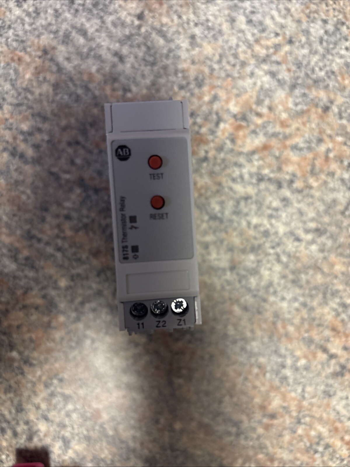 817S-PTC-48 Thermistor monitoring relay, 24-48V AC/DC control voltage