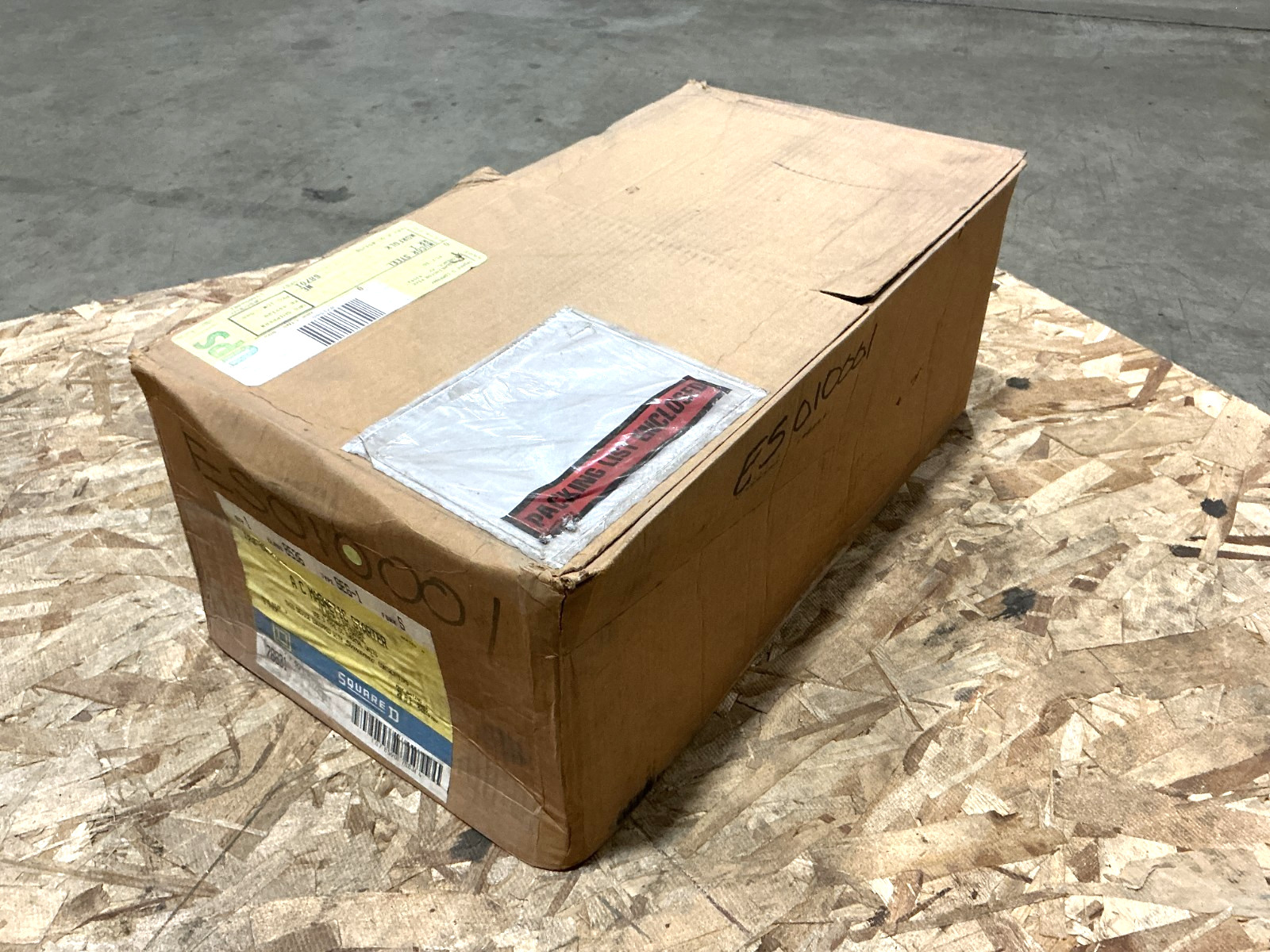 New Square D 8536SEG1V02S Ser A AC Magnetic Starter 110/120V 50/60HZ