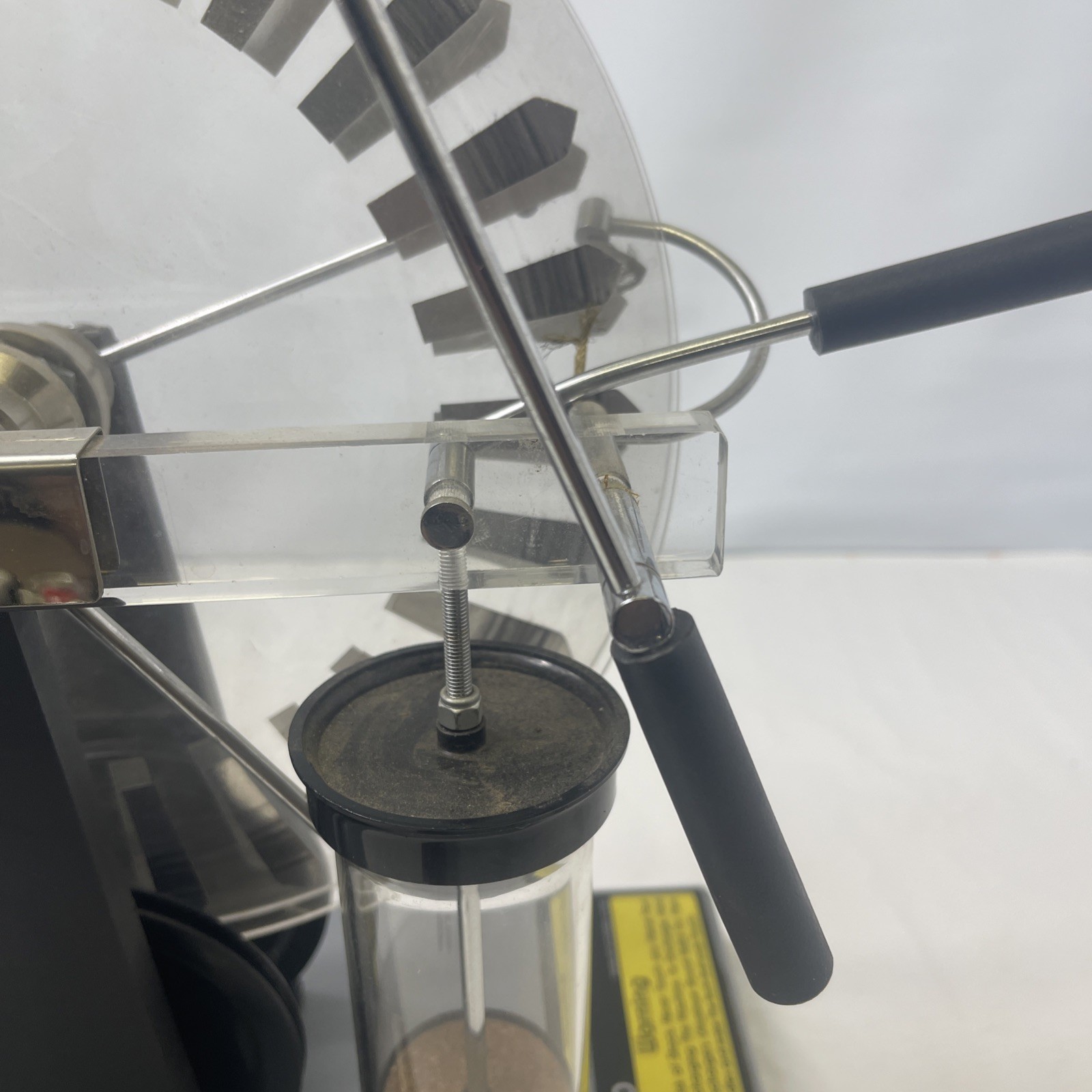 Premium Wimshurst Generator – 15″ – Up to 75,000 Volts – Eisco Labs