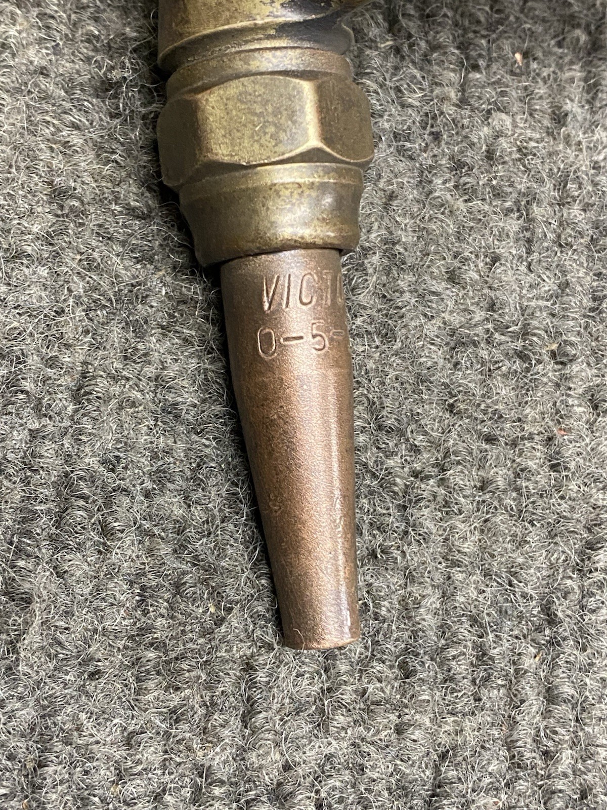 Victor Welding Cutting Torch CA1250 Attachment With 0-5-101 Cutting Tip USA