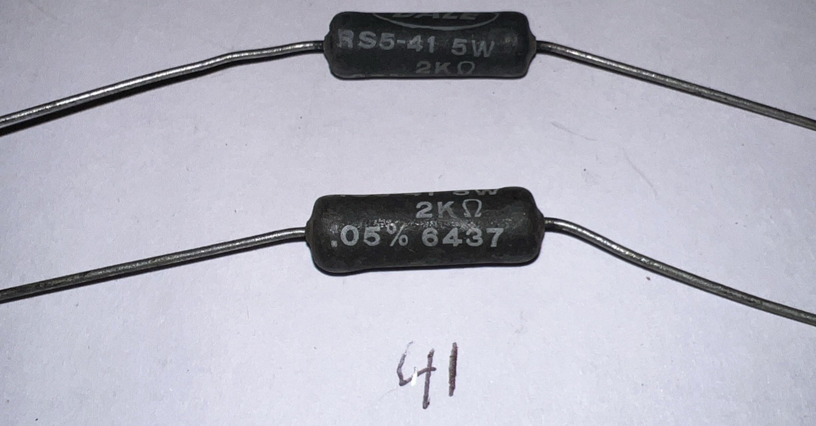 Dale 2000 Ohm High Precision Wirewound Resistor 0.05%Tolerance New Quantity of 2