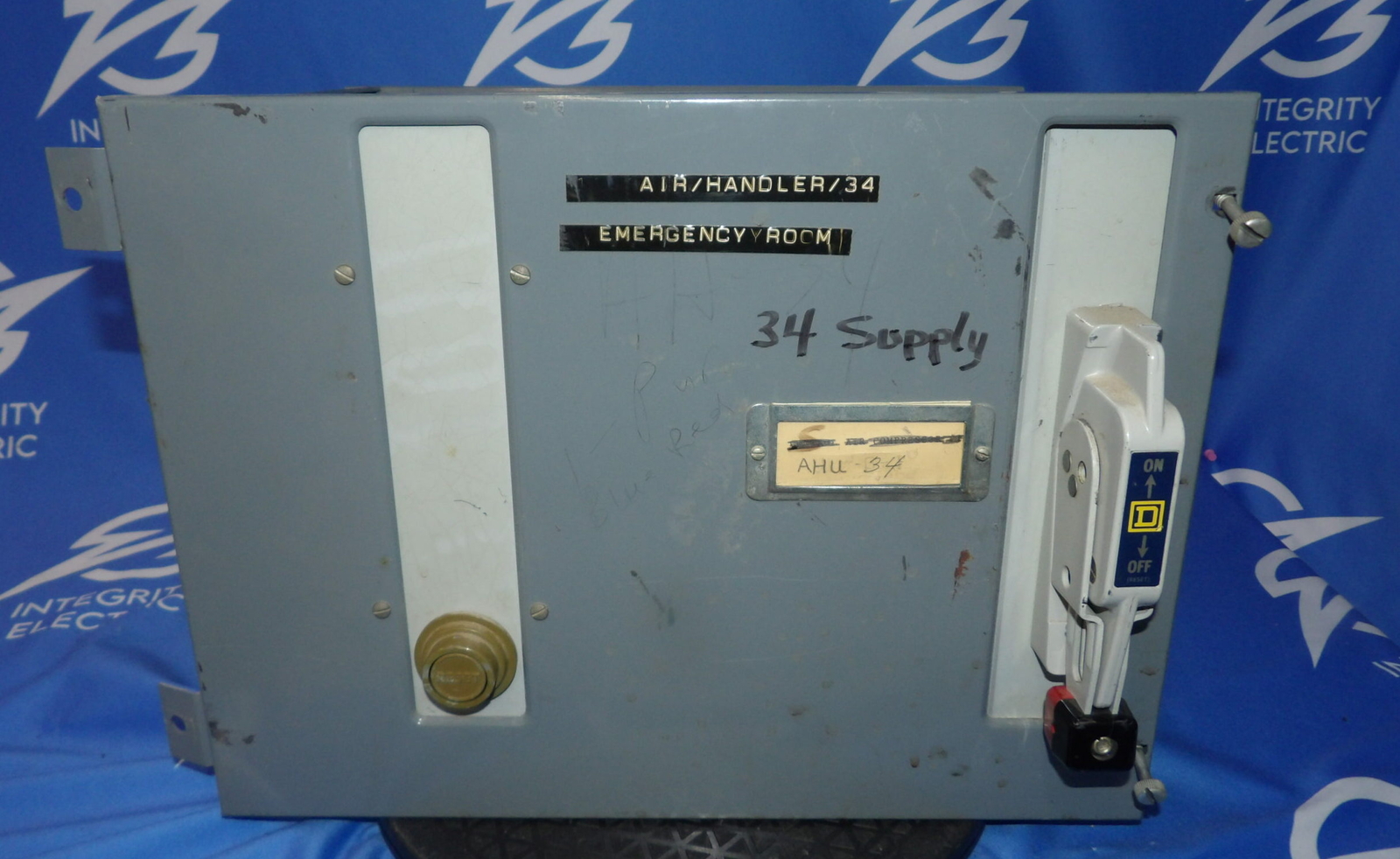 Square D 8536 SCO-3 8998 EC-401 Series B 15A Breaker MCC Motor Control + 1 Ye…