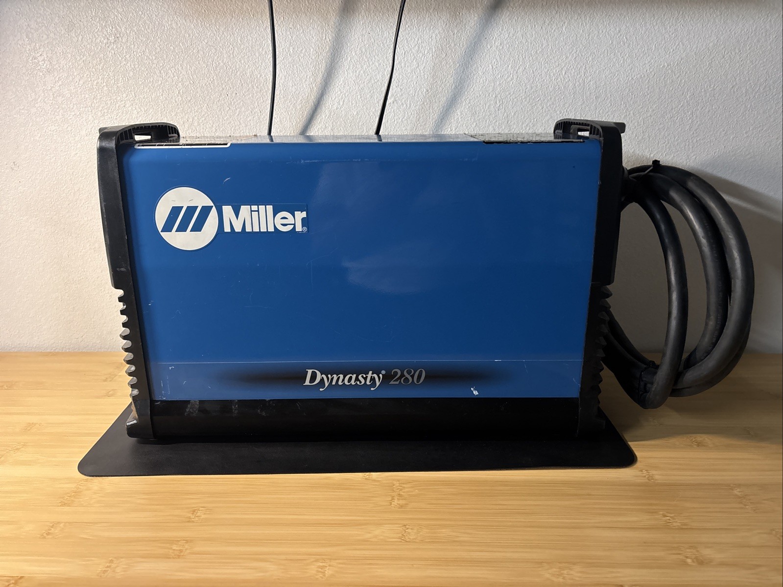 Miller Dynasty 280 AC/DC TIG & Stick Welder Welding Machine 907537002