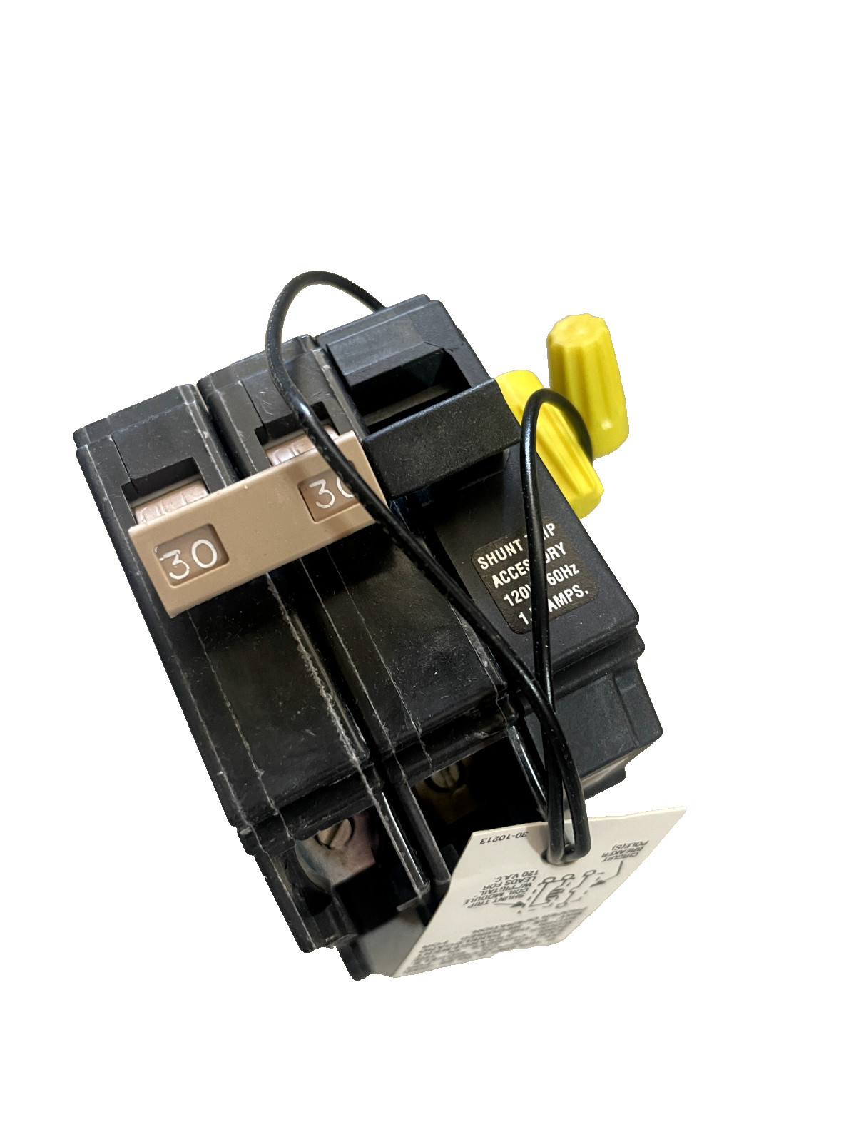 (1) NEW EATON CH230ST / CHF230ST 2p 30a W/ 120v Shunt Circuit Breaker NEW IN BOX