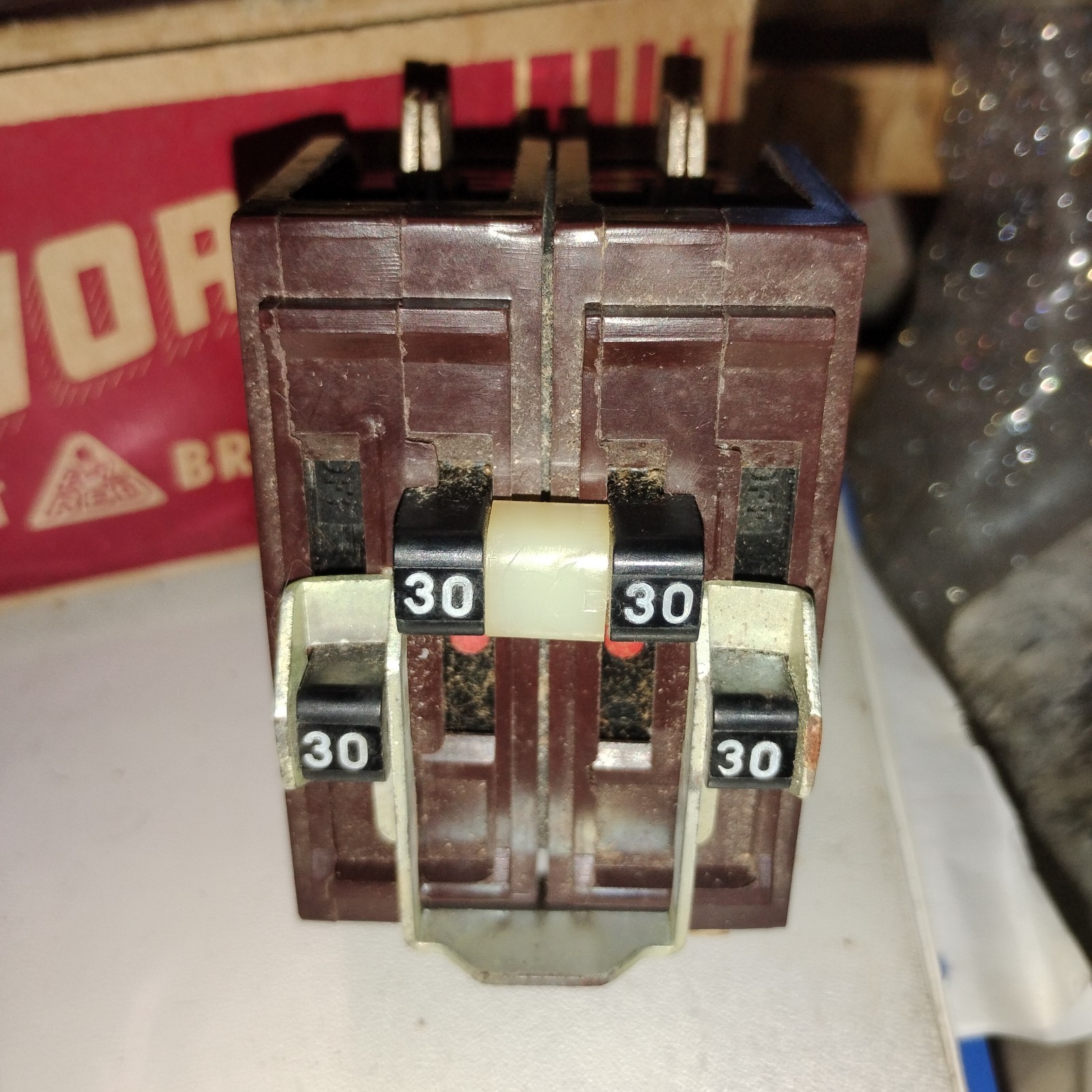 Wadsworth Type B 4-Pole Quad 30 Amp Circuit Breaker NOS Has Tamper Filling