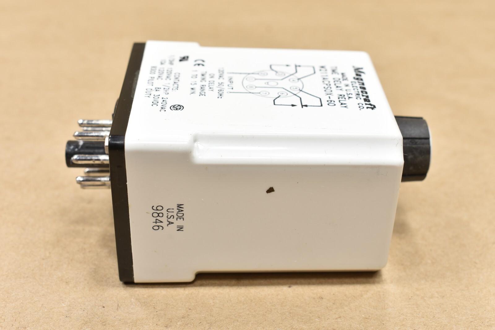 Magnecraft W211ACPSOX-60 Plug-in Time Delay Relay 1-15 Min 10A Coil 120V 50/60Hz