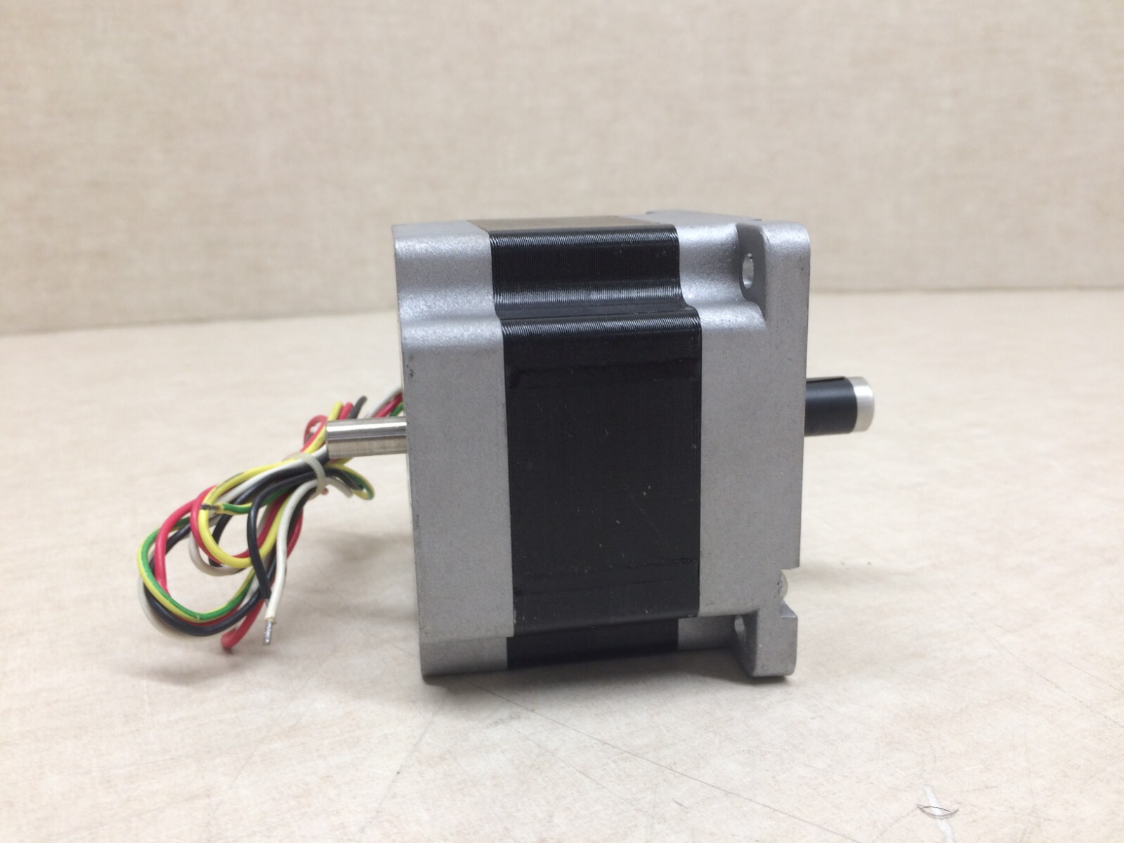 Arrow Precision 34IG71KB Brushless 160V DC Motor 4000RPM 2.3 ohms 8.0 mH
