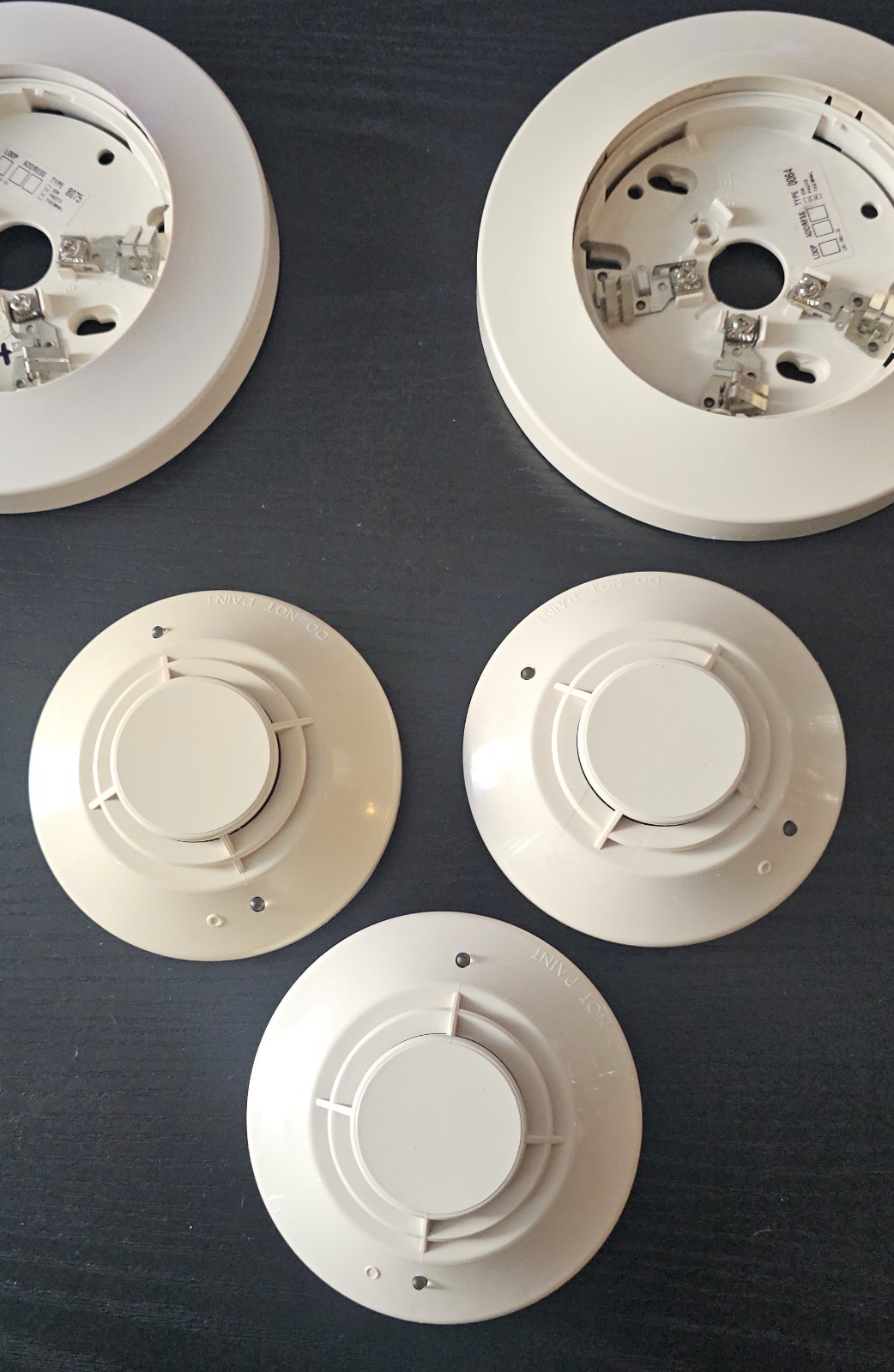 Set of 6 Notifier Detectors(Used): FSP-851 (3) /FSP-851R /FST-851 /FSI-851