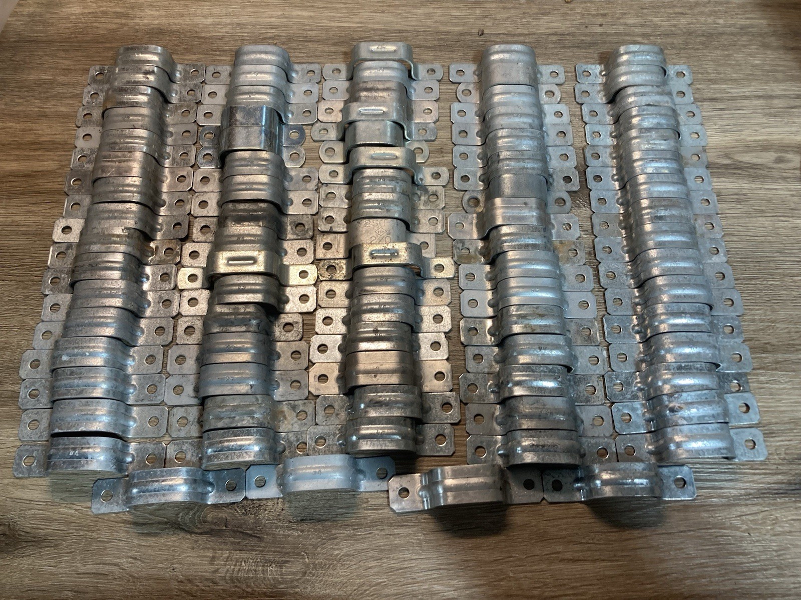 Mixed Lot Of 84 200 amp service entrance cable strap