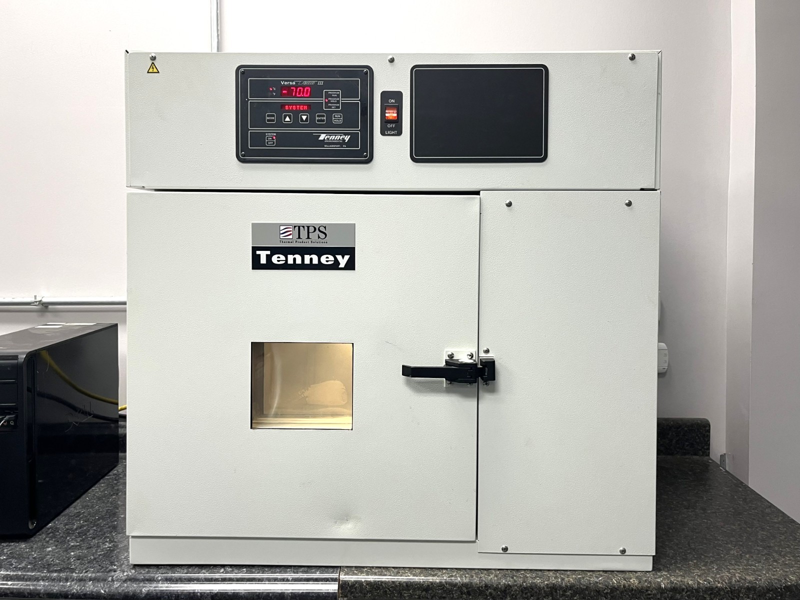 Fully Working Tenney JR Environmental Test Chamber (-75C to +200C) w/Window