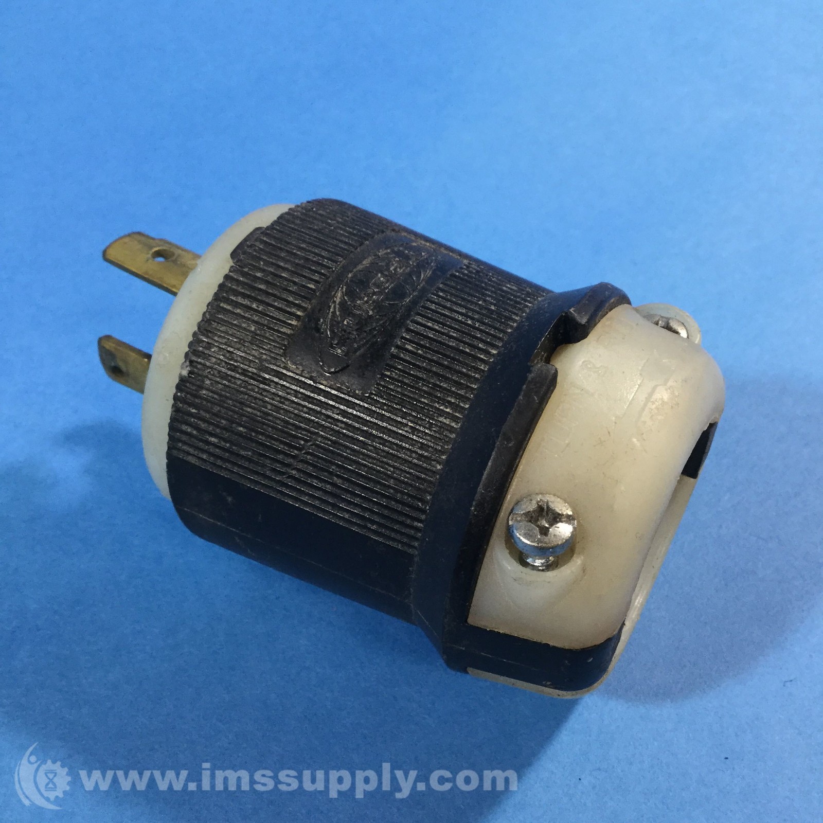 Hubbell HBL2731 30A 3-Phase Locking Plug USIP
