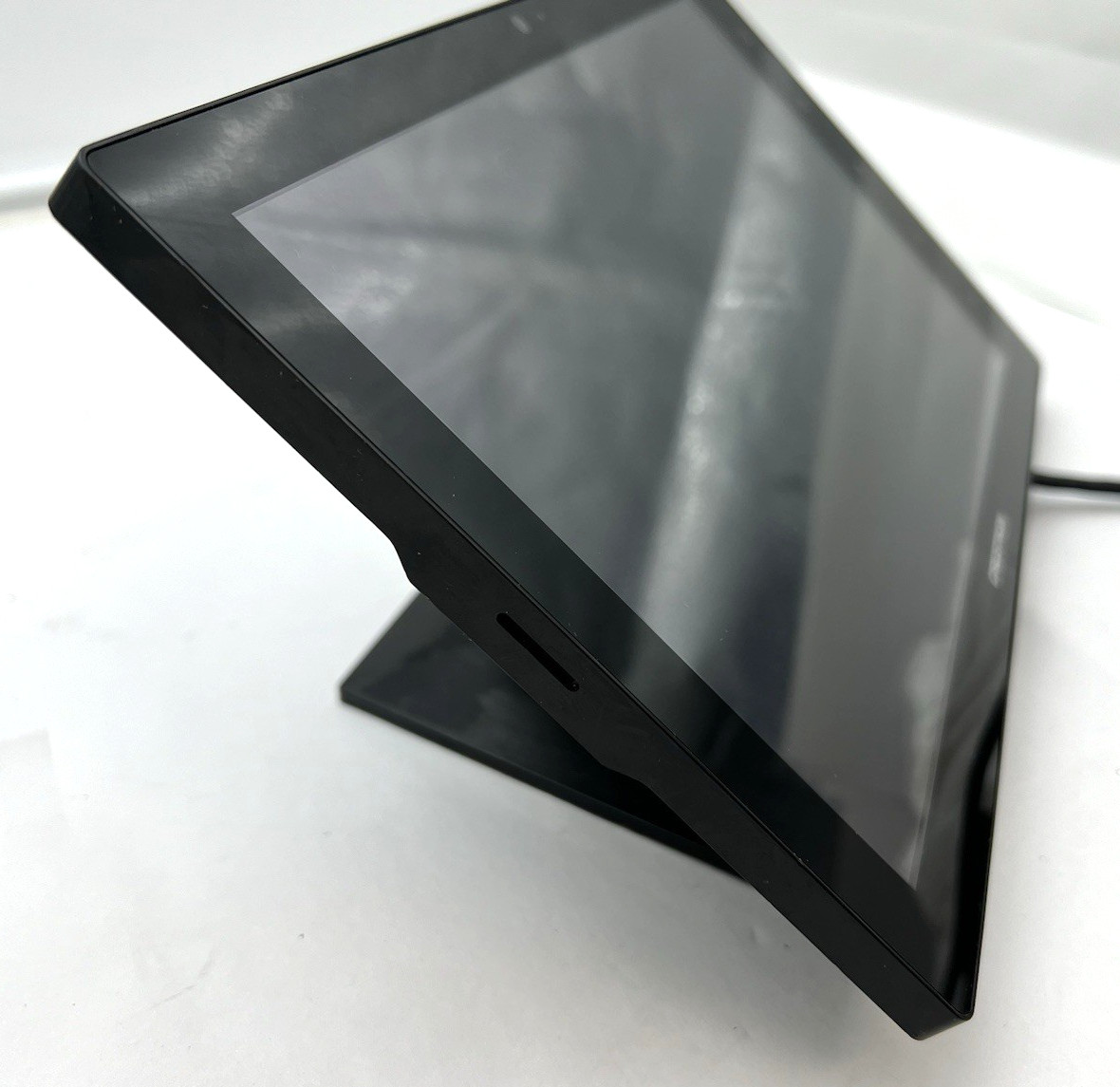 Crestron TSW-1060-B-S 10.1″ Touch Screen – Black