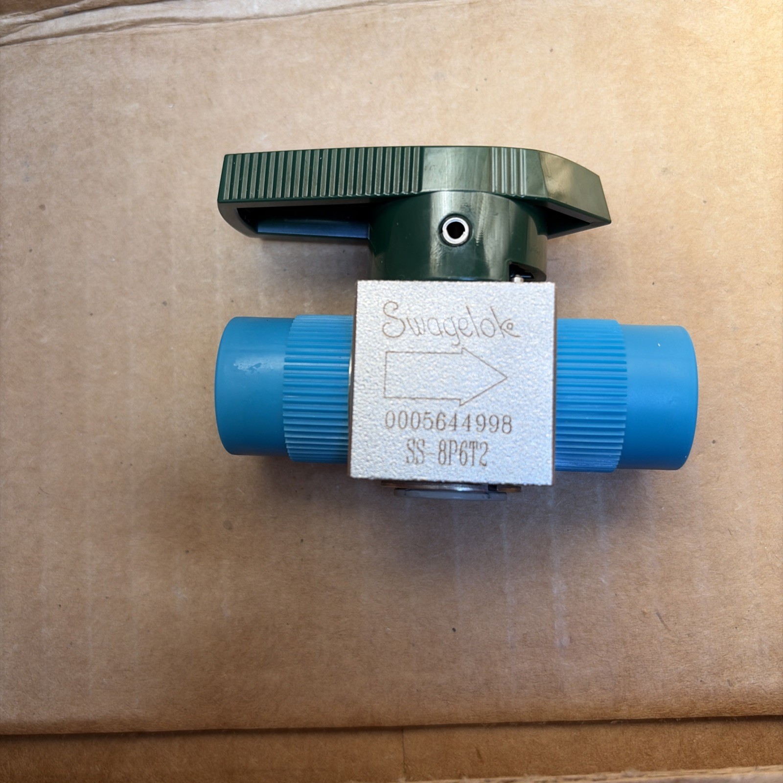 Brand New Swagelok SS-8P6T2 SS Quarter Turn Instrument Plug Valve 1/2″ MNPT