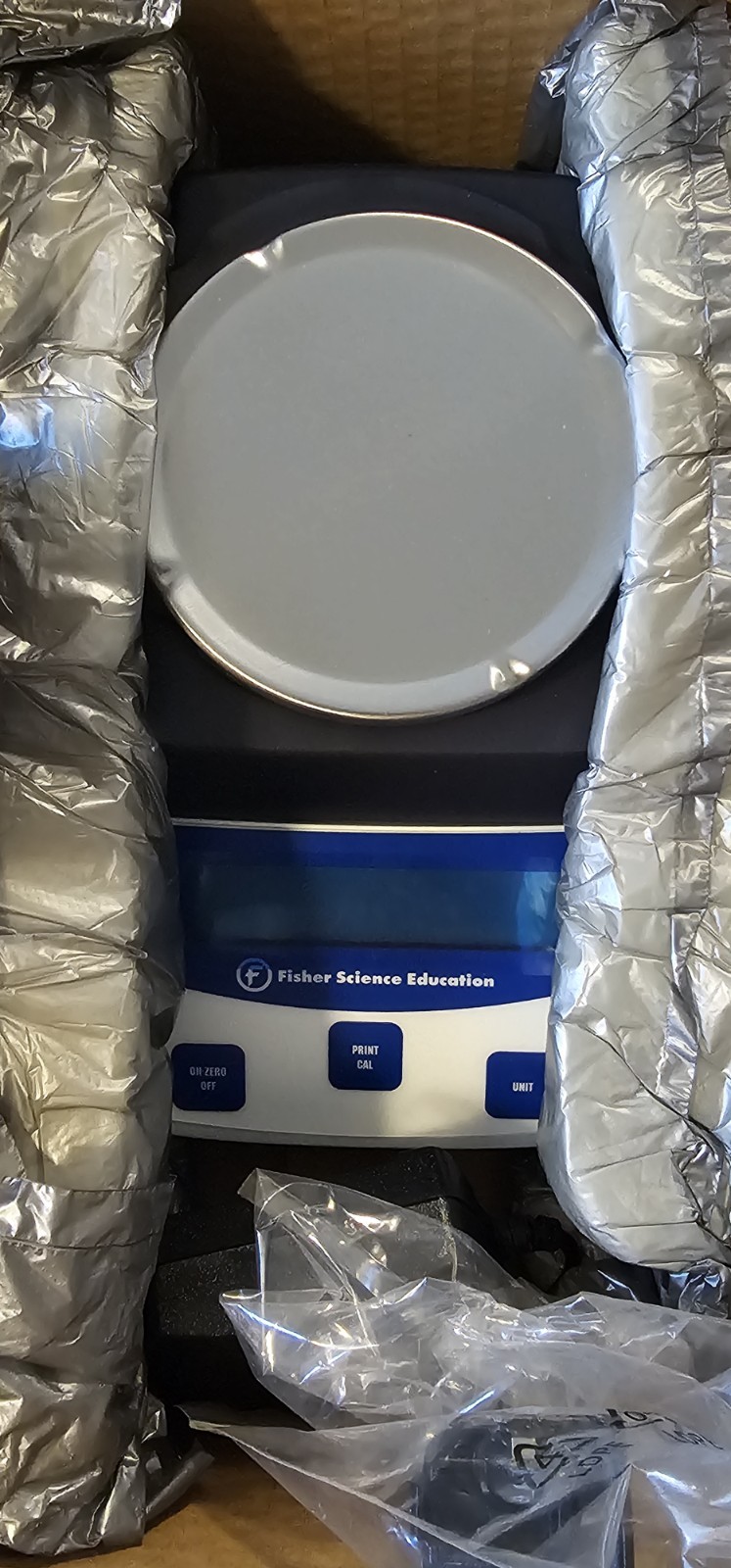 NEW Fisher Science Education SLF103 Lab Balance Scale 100g/0.001g Portable NIB