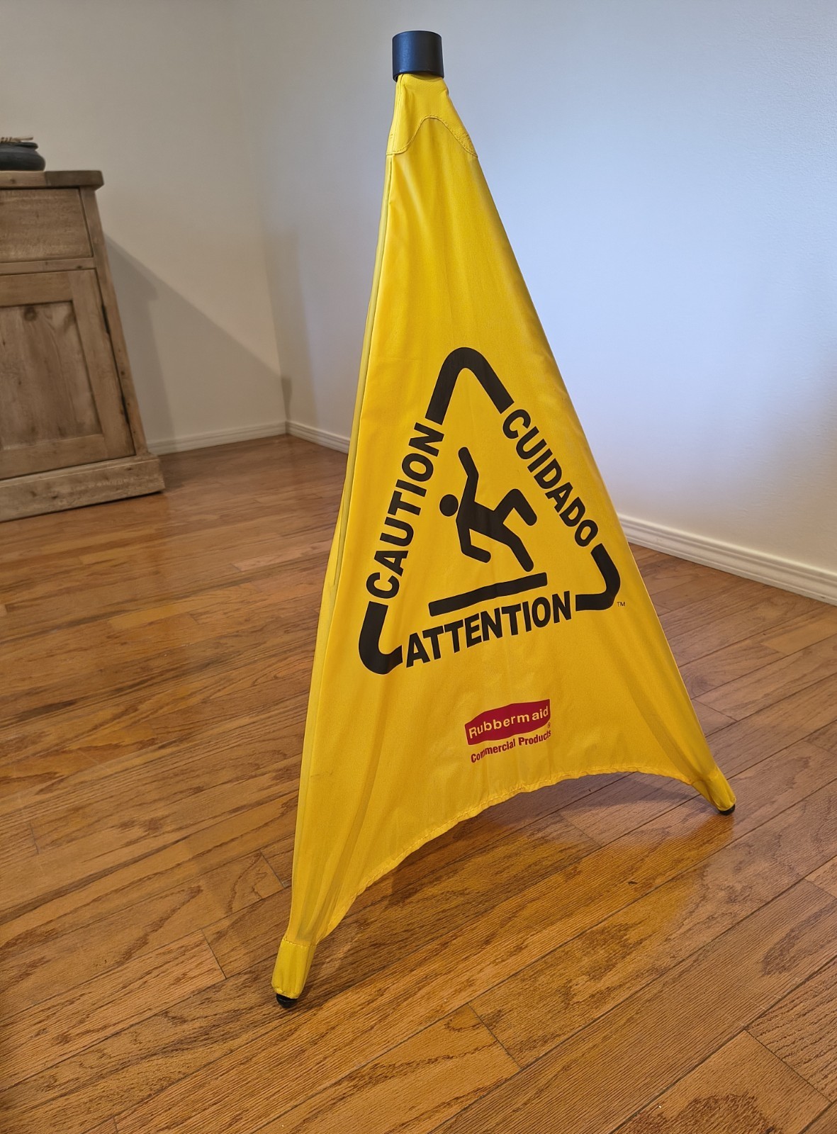 Rubbermaid Commercial Multilingual PopUp Safety Cone 32.5″ tall FG9S0100YEL