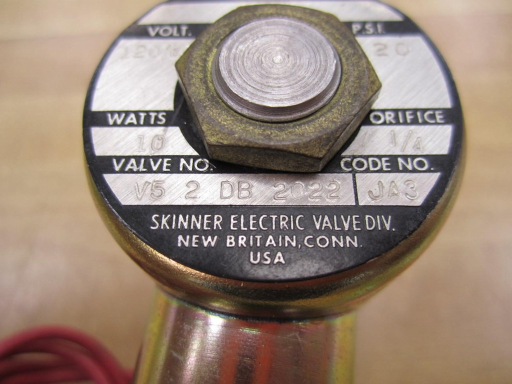 Skinner V5 2 DB 2022 Solenoid Valve V52DB2022 Red Wires