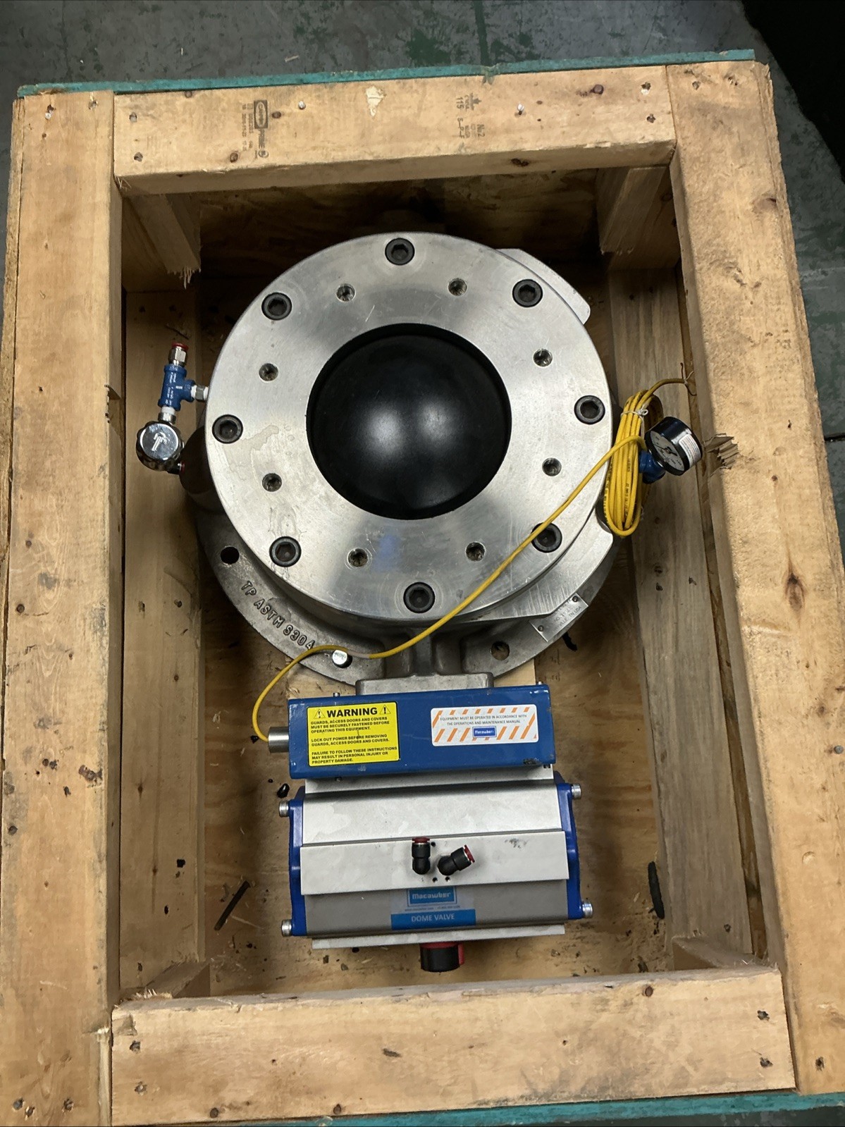 Macawber 10in Pneumatic Dome Valve w/ Mecair ACT500R Actuator ANSI 150 W-400S