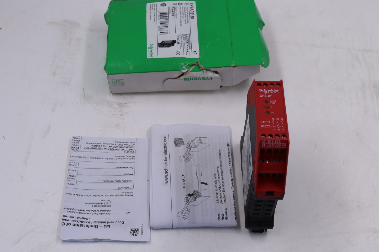 Schneider Electric XPSAF5130 Safety Relay MADE IN INDONESIA