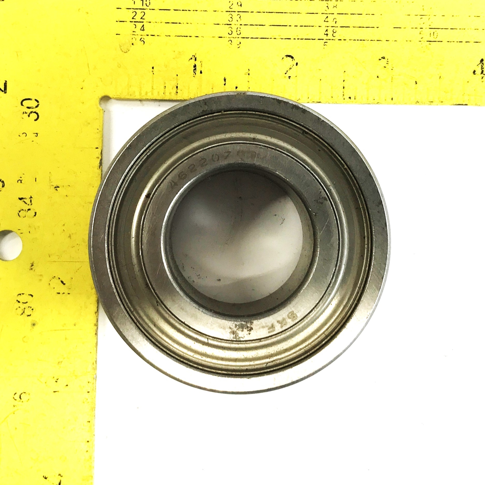 SKF 2-3/4 inch Single Row Ball Bearing 462207 [Lot of 3] NOS