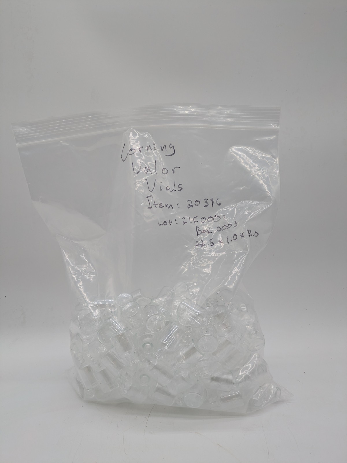 Pharmaceutical Corning Valor Glass Vials Bag Item 20316 22.5 x 1.0 x 37.0