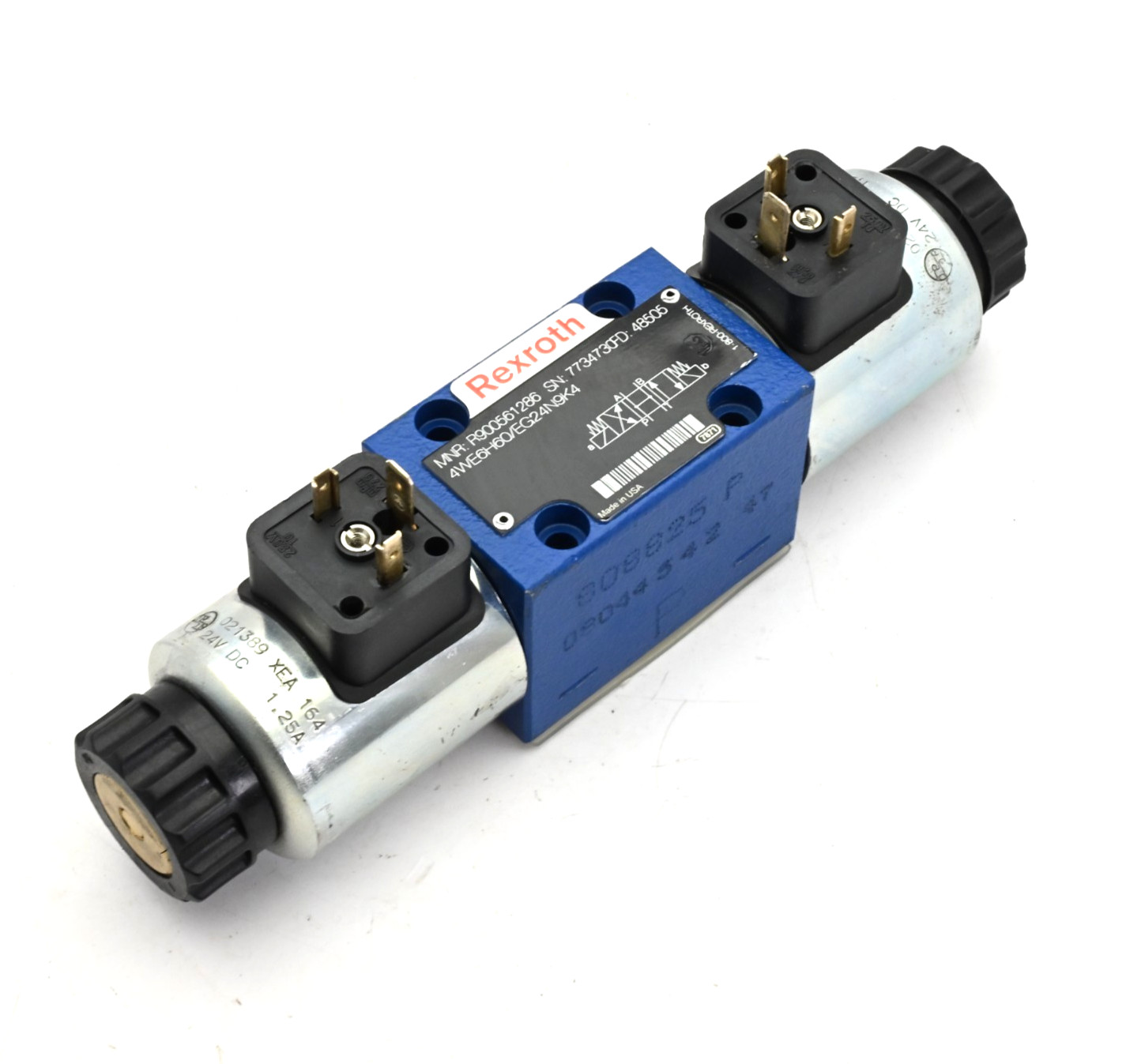 Bosch Rexroth R900561286 Hydraulic Direct-Acting Double Solenoid Valve – 4WE6H6X
