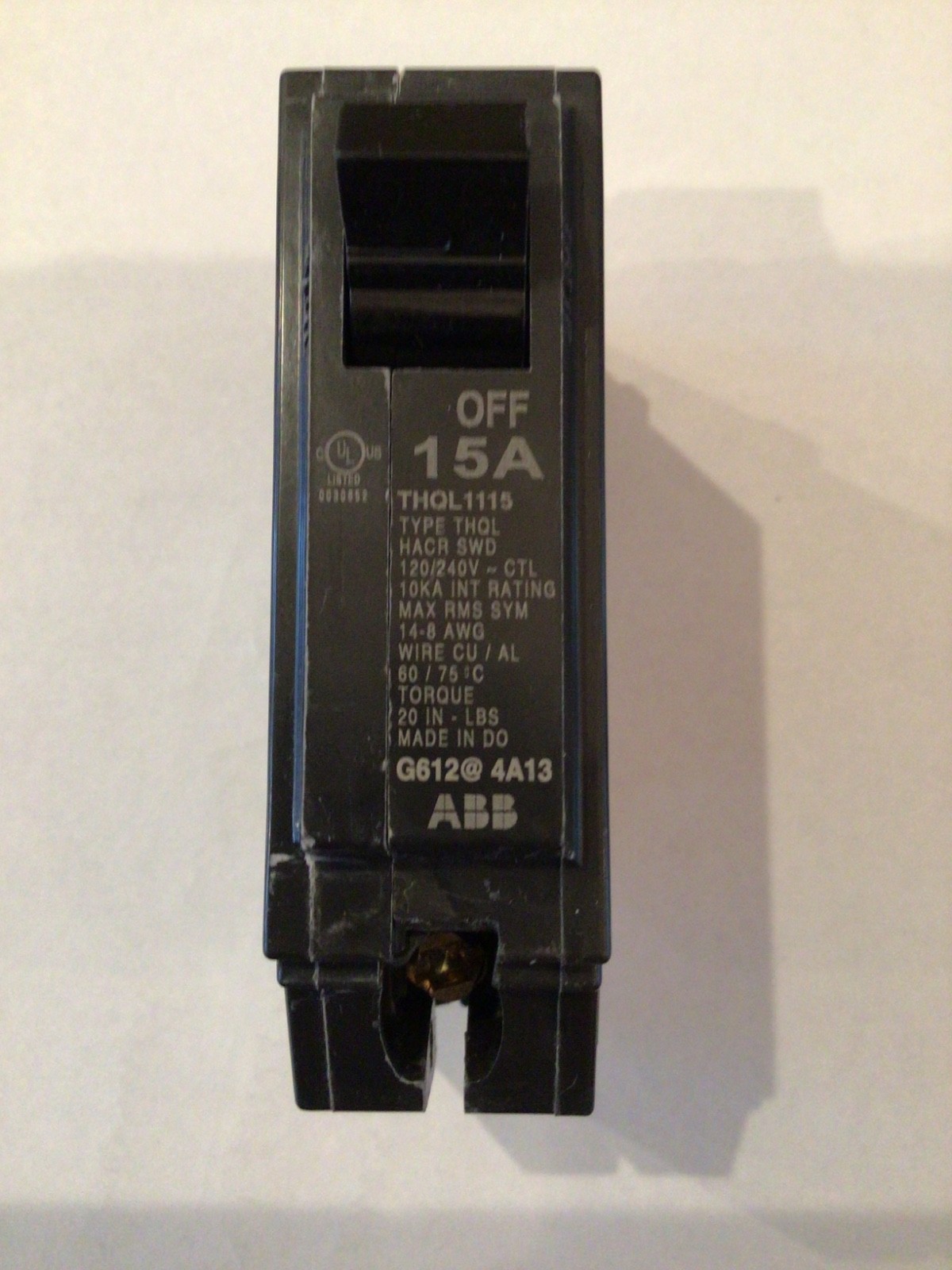 GE THQL1115 N 15A 120V 1P NEW UNUSED