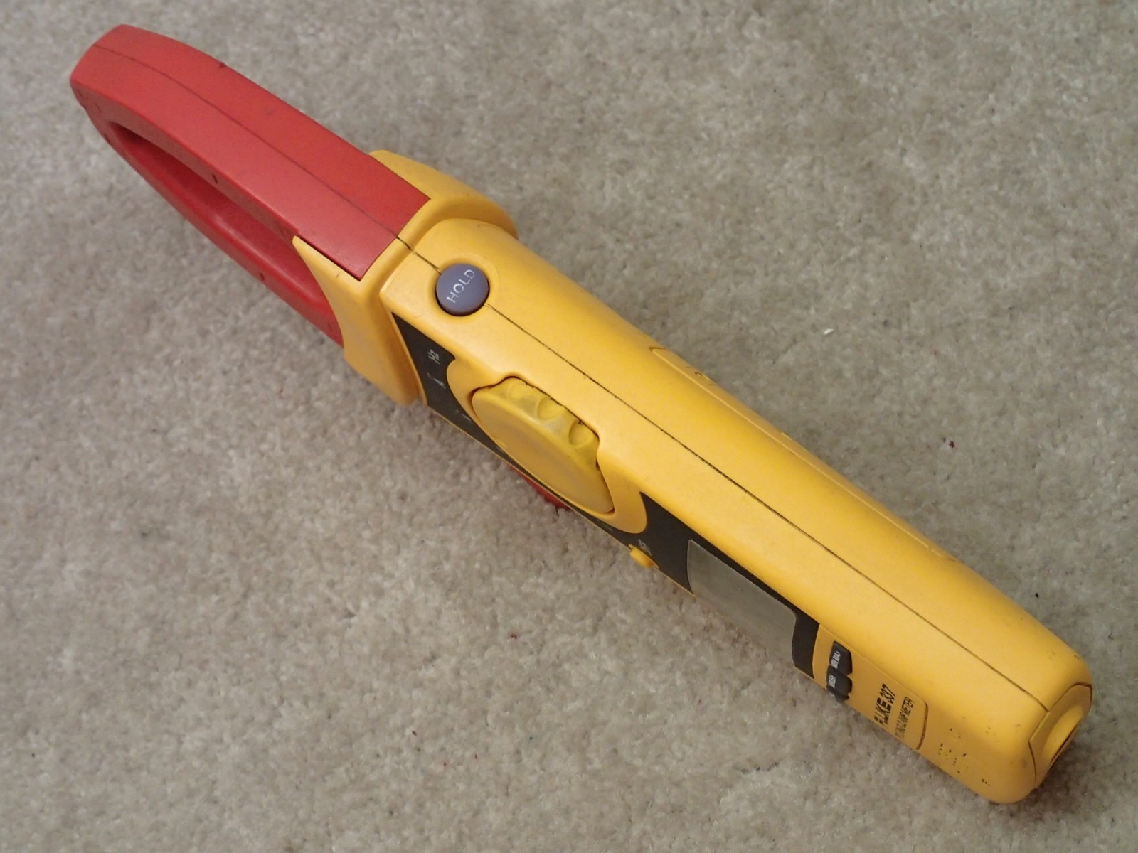 Fluke 337 True RMS Digital Clamp Meter Works but Hertz Out User Item