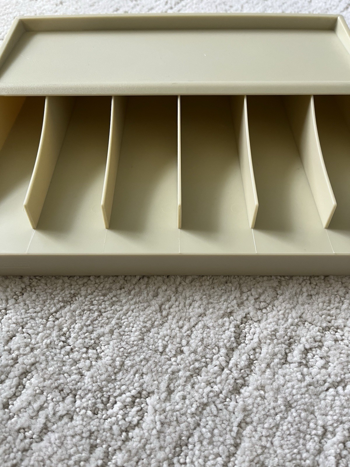 Vintage Beige Plastic Currency Strap Organizer Bank Teller Bill Band Rack 6 Slot