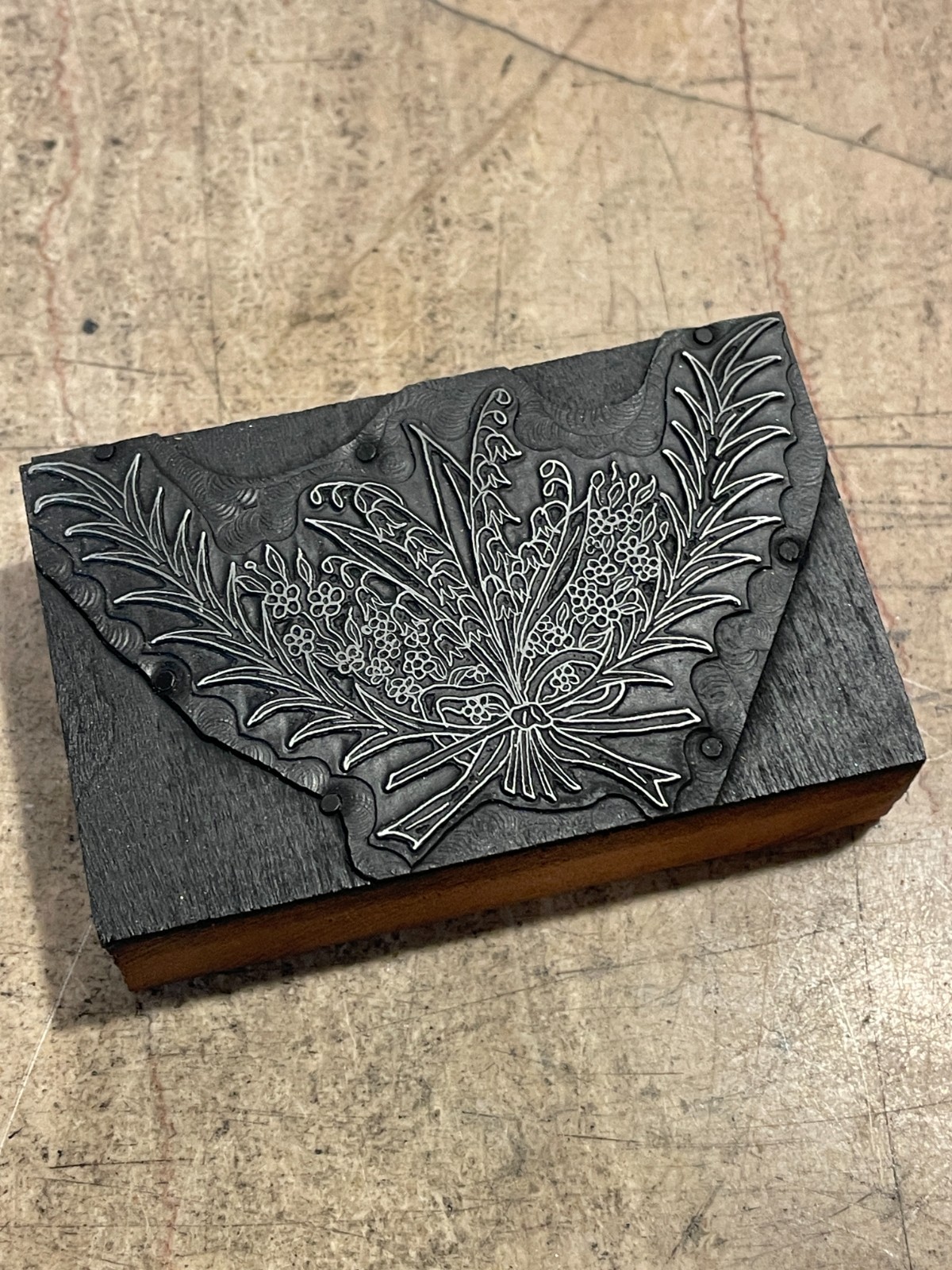 Printing Letterpress Print Block Vintage Flower Bouquet W/ Bow & Branches (3581)