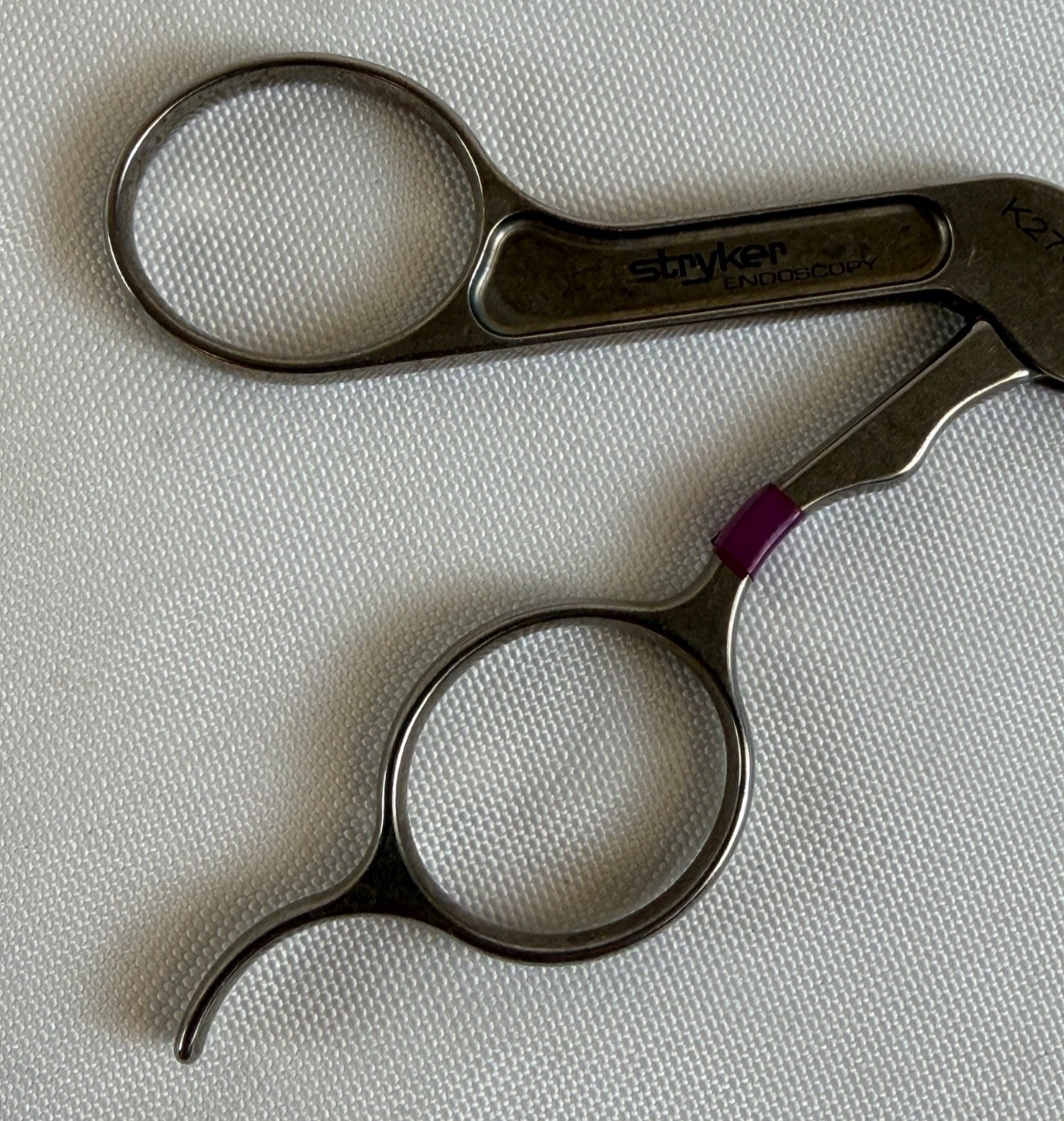 Stryker 300-034-800 Conquest 3.4mm Straight Backbiter Arthroscopic Punch Forcep