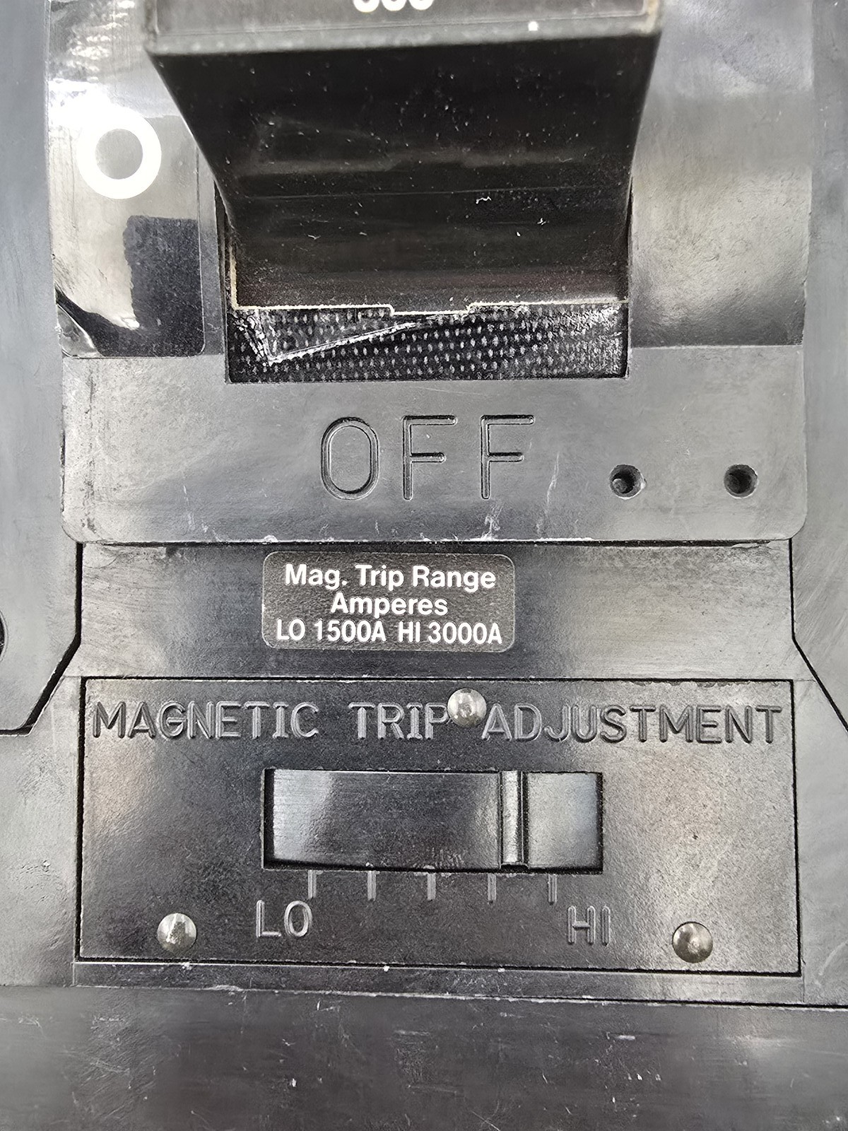 Square D LAB36300 I-Line Circuit Breaker 300A 600VAC 3P 50/60Hz Type LAB