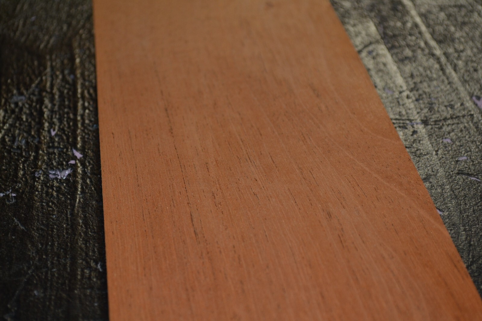 Honduran Mahogany Raw Wood Veneer Sheet 4.5 x 76 inches 1/42nd 4495-36