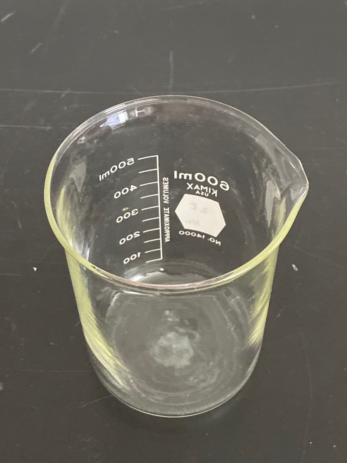 KIMAX Glass 600mL Low Form Dual Scale Graduated Griffin Beaker 14000-600