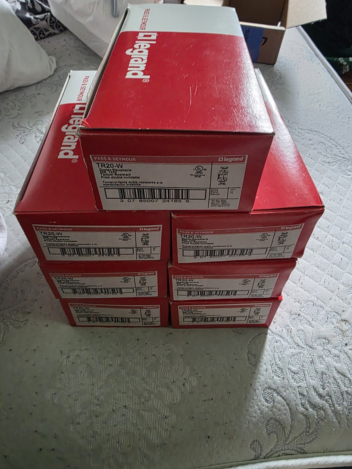 Legrand TR20-W Duplex Receptacle 20A 125V Tamper Resistent BOX OF 10 [ 7 Boxes ]