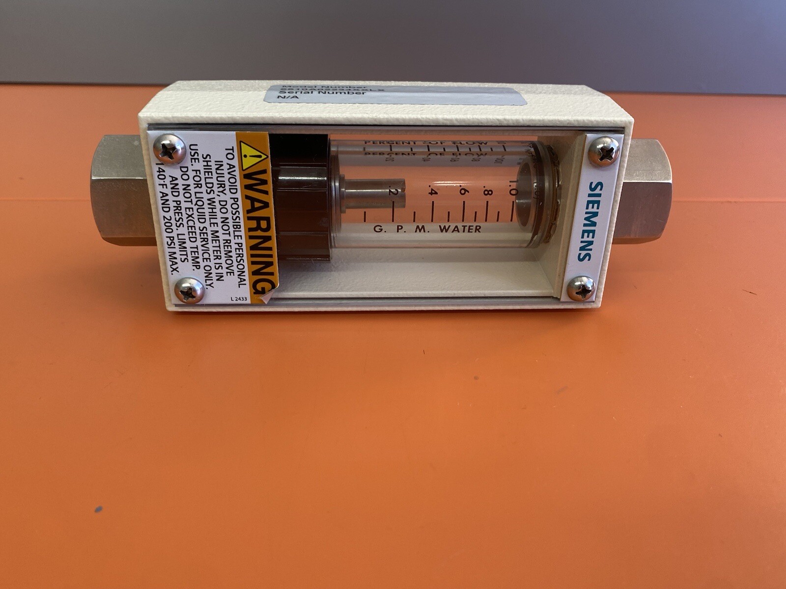 Wallace&Tiernan 5510A02234XXLX Direct-View Flowmeter 0-100 Percent 1/2”