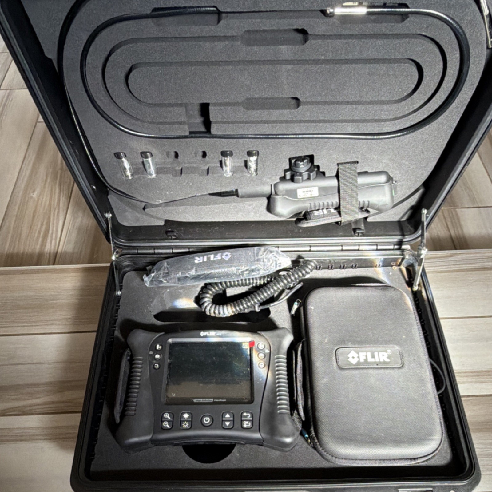 FLIR VS70 High Definition Videoscope Camera 1M 6mm Drop/Water/Dust Resistant
