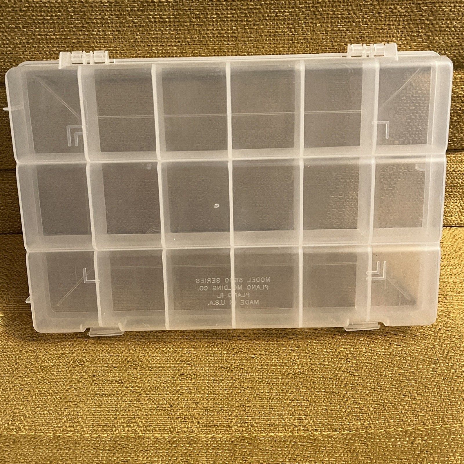 18 Compartment Plastic Storage Box Tray Bin Sorter – 11x7x1.5 inches