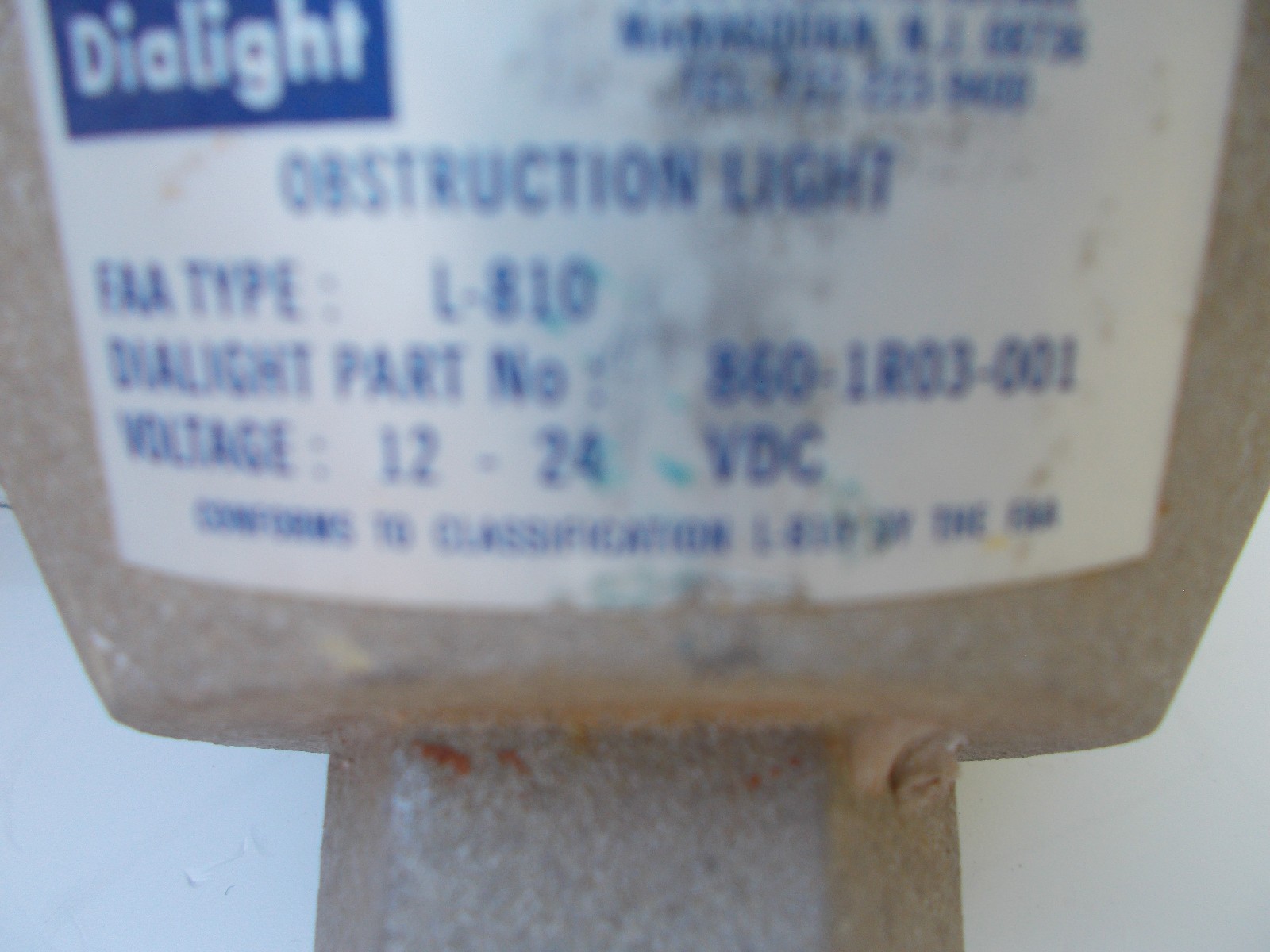 Dialight Obstruction L-810 Light (860-1R03-001) 12-24 VDC USA (E-2)