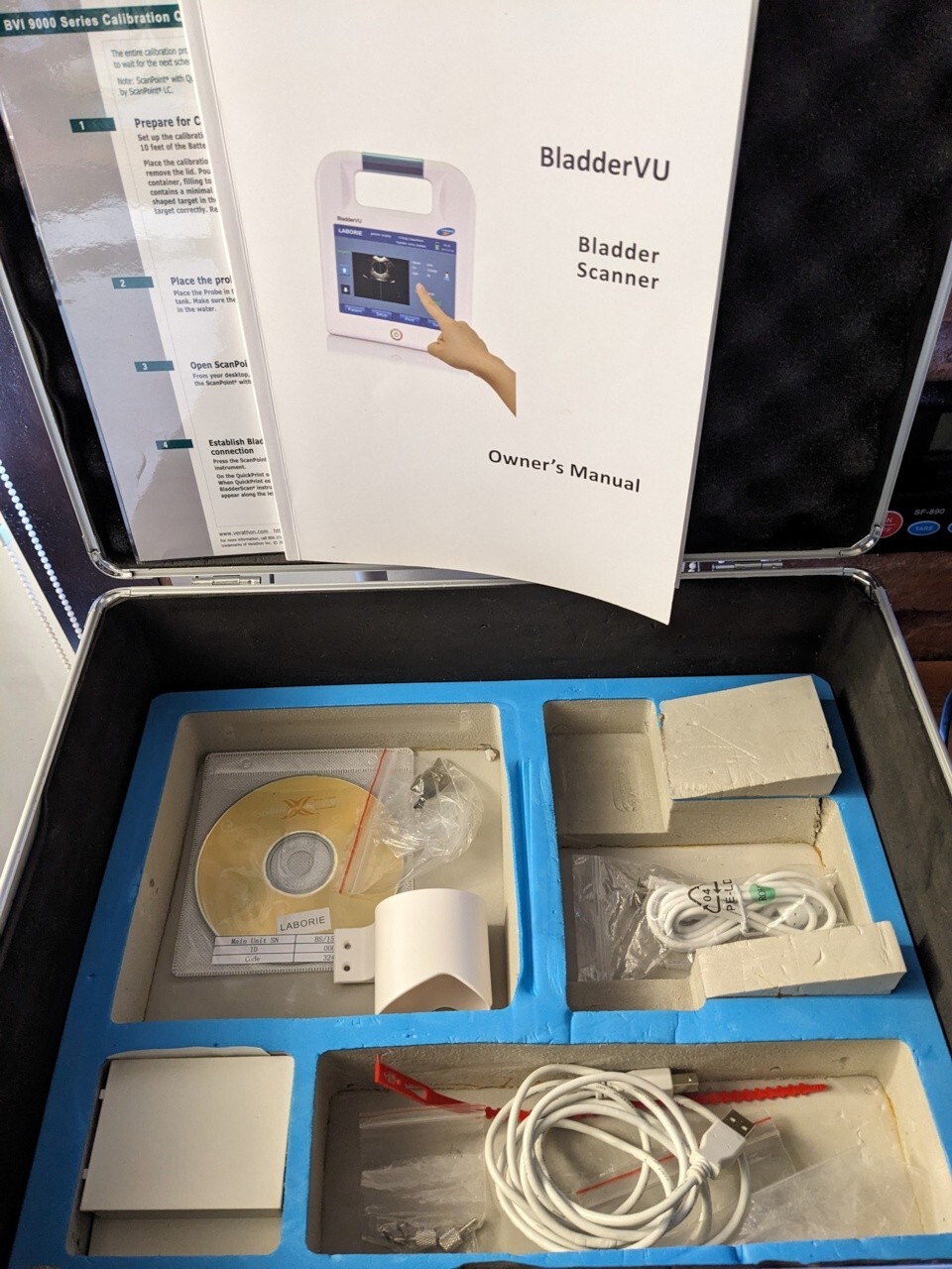 Laborie BladderVU Bladder Scanner Scan Probe Transducer Batteries + case 2015