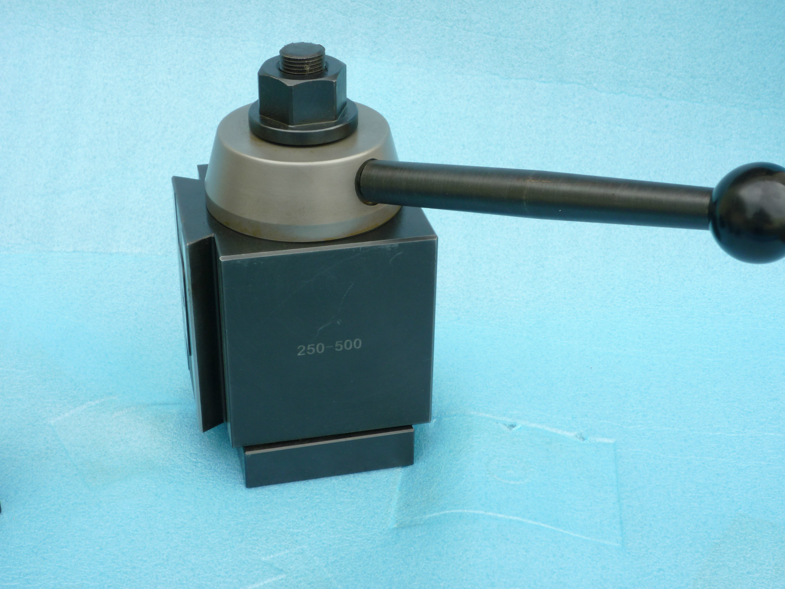 6pcs/set Quick Change Tool Post, good for 12″ – 14″ Lathe Swing, Brand New.